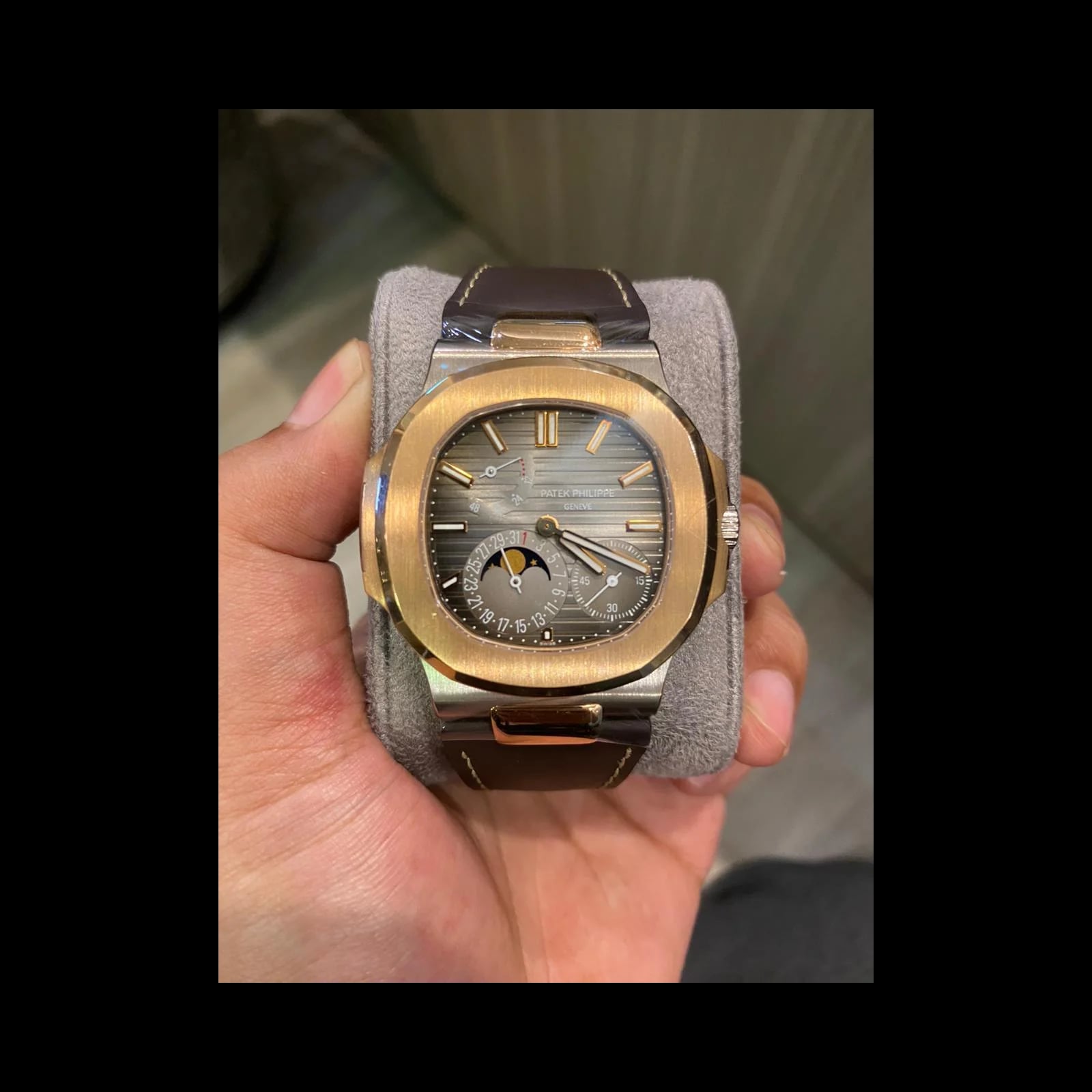 Nautilus 5712 Rose Gold / White Gold