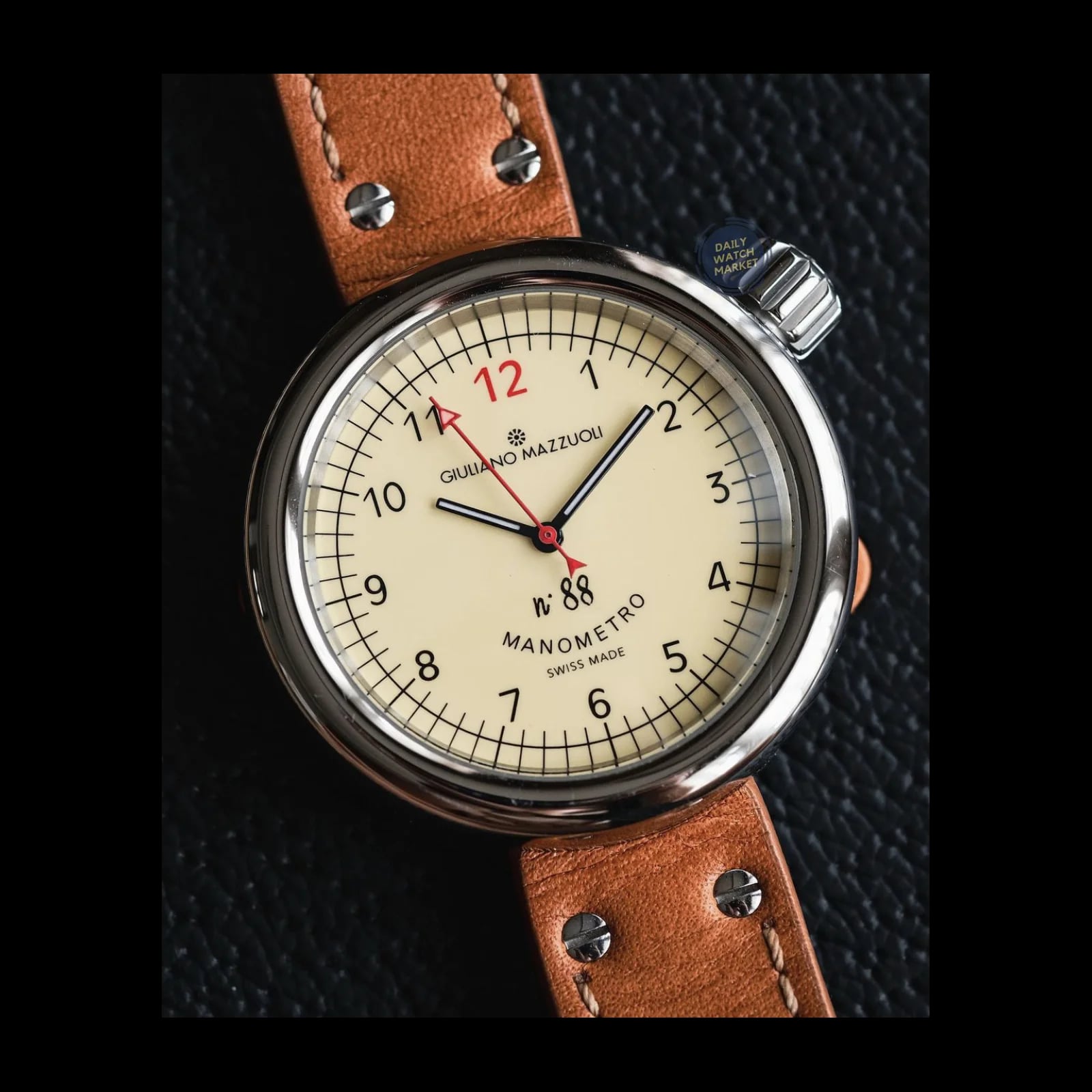 Manometro Polished / Ivory