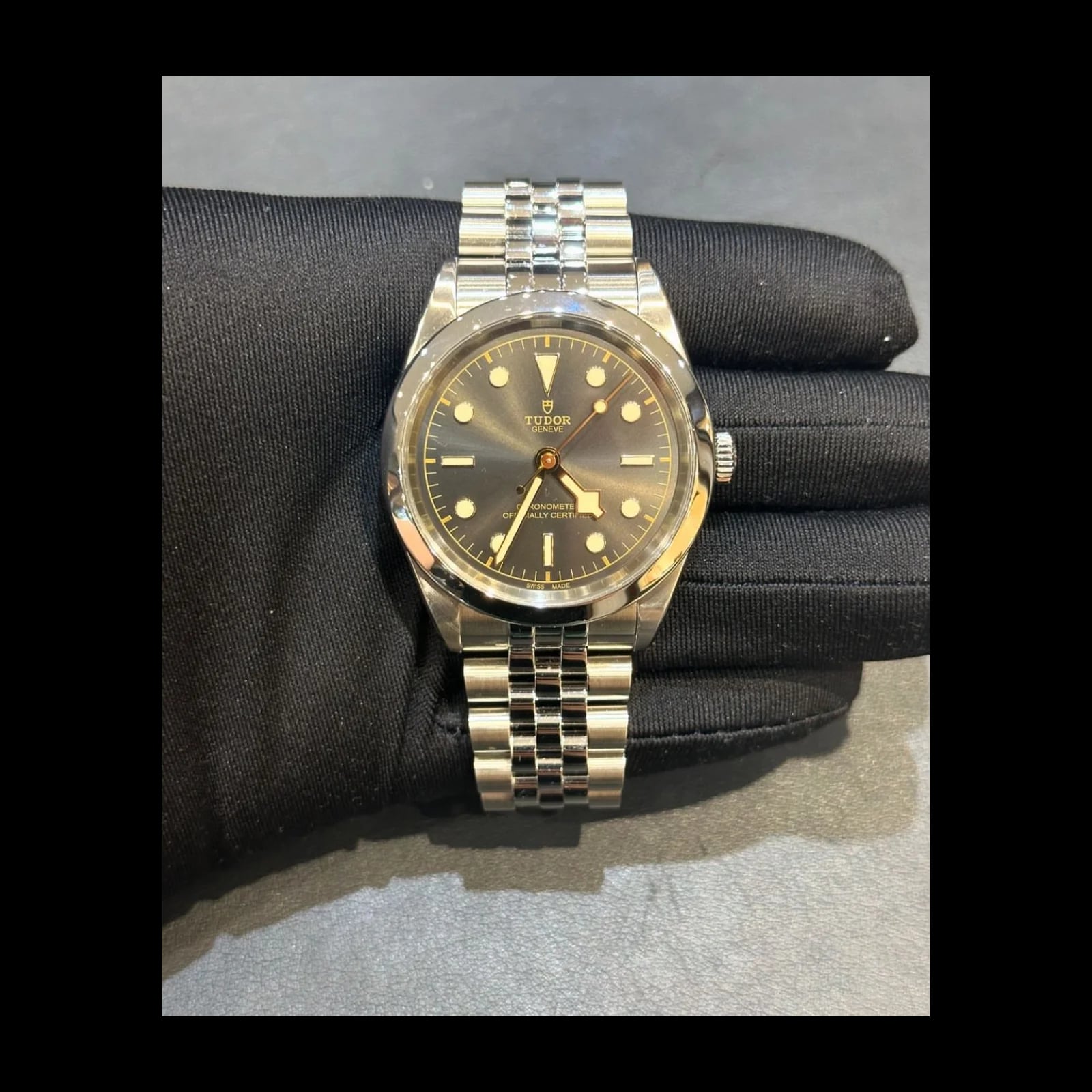 Black Bay 41 Stainless Steel / Black / Bracelet