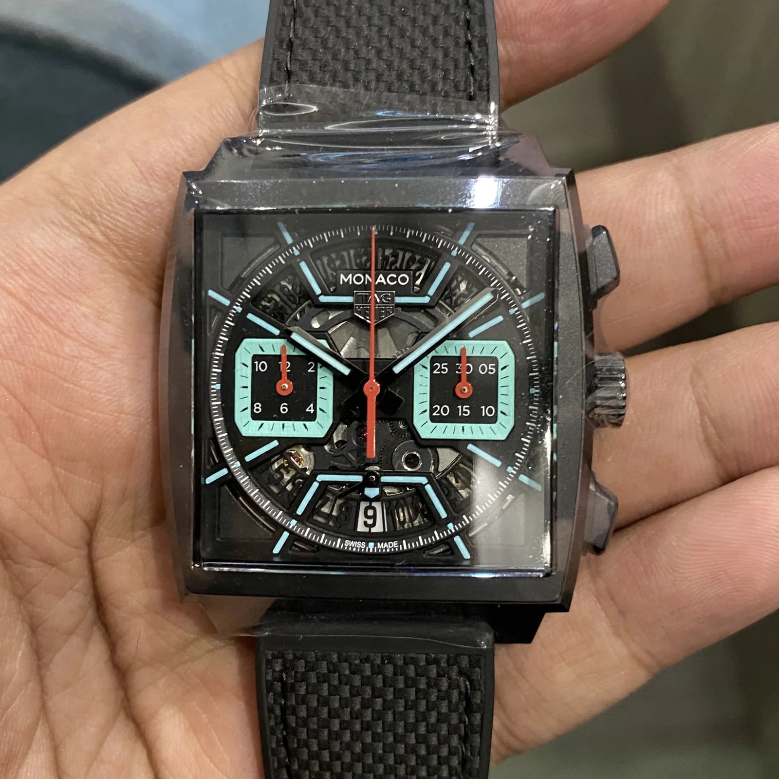 Monaco Calibre Heuer 02 Titanium DLC / Skeleton - Turquoise