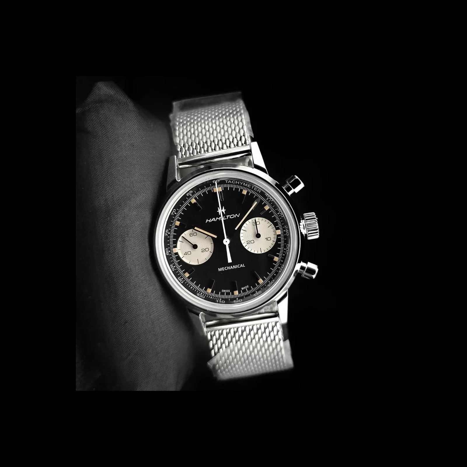 Intra-Matic Chronograph H Stainless Steel / Black / Mesh