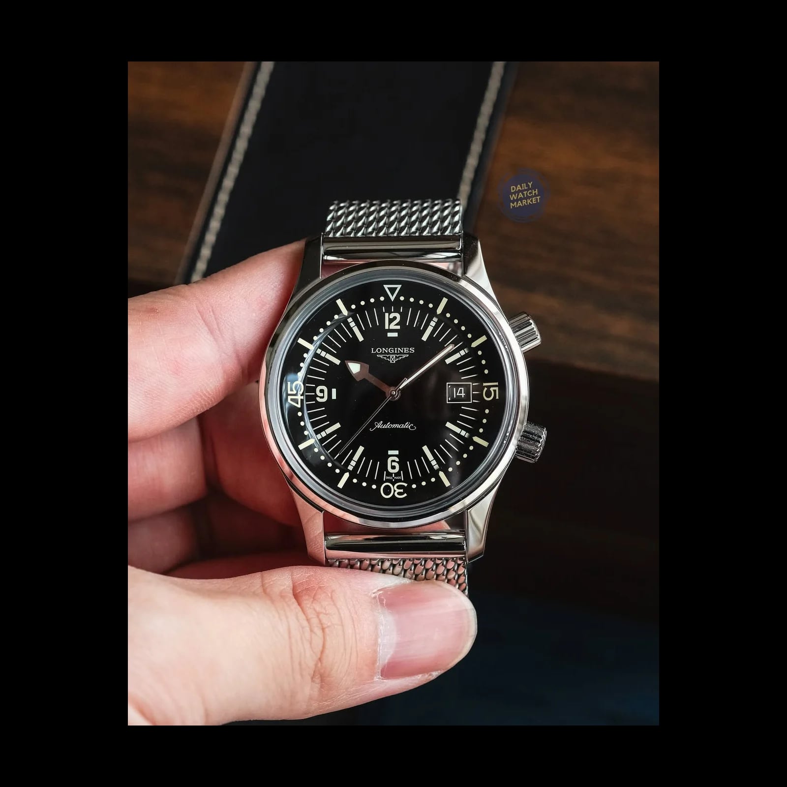 Legend Diver Date Stainless Steel / Black / Milanese