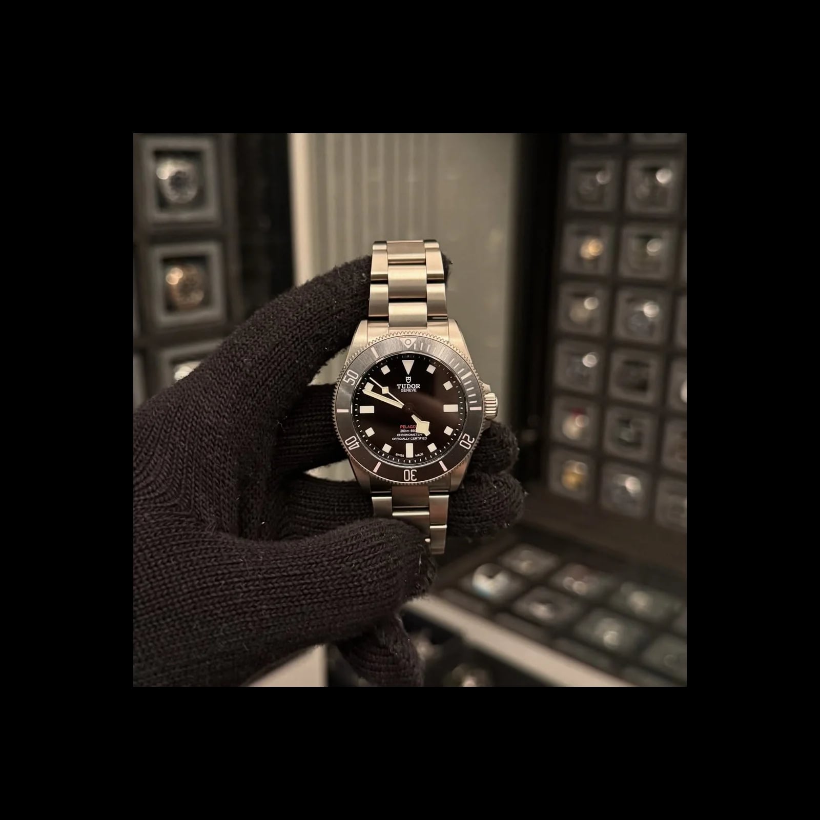 Pelagos 39 Titanium / Black / Bracelet