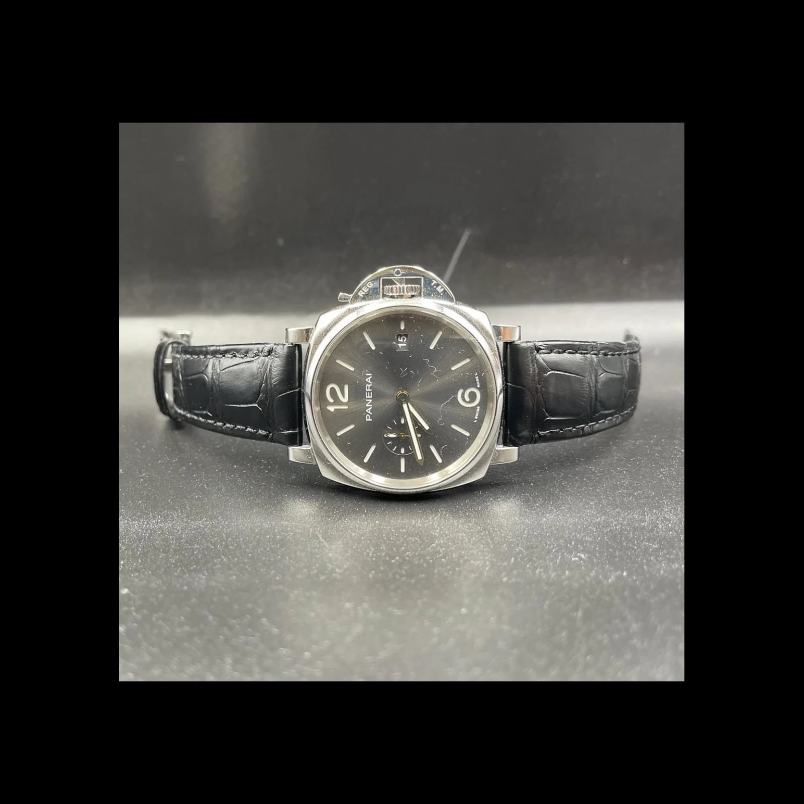 Luminor Due 42 3 Days Date Stainless Steel / Grey