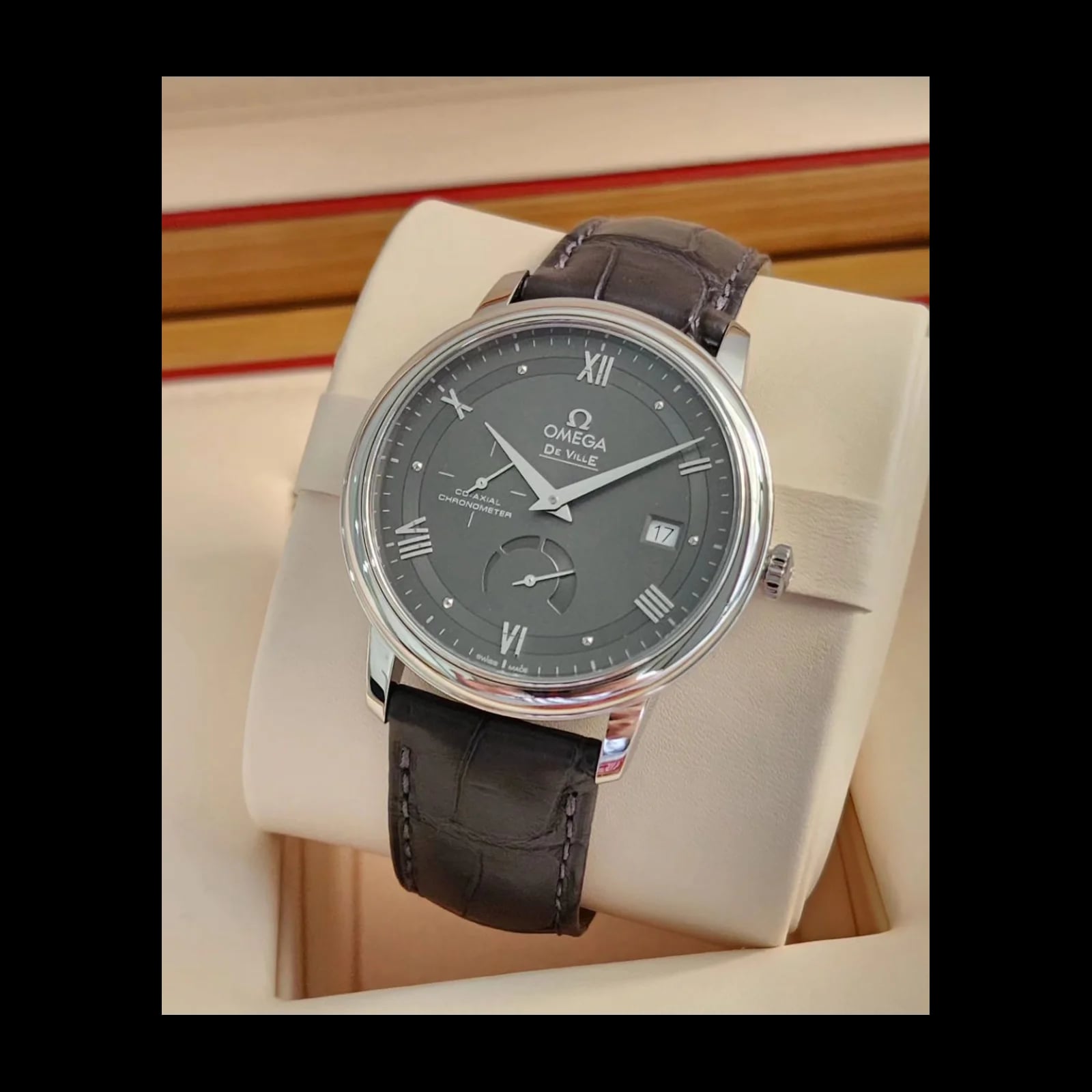 De Ville Prestige Co-Axial 39.5 Power Reserve Stainless Steel / Vintage  Grey