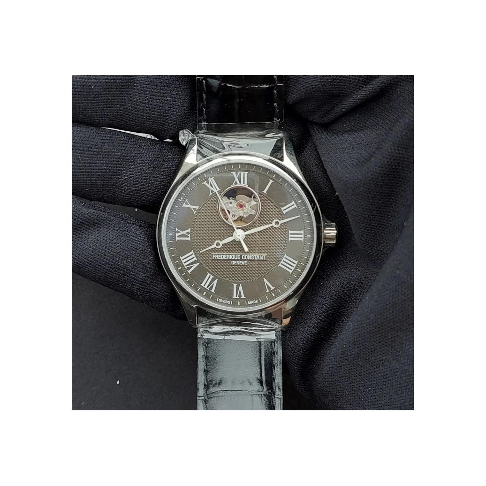 Classics Heart Beat Automatic
