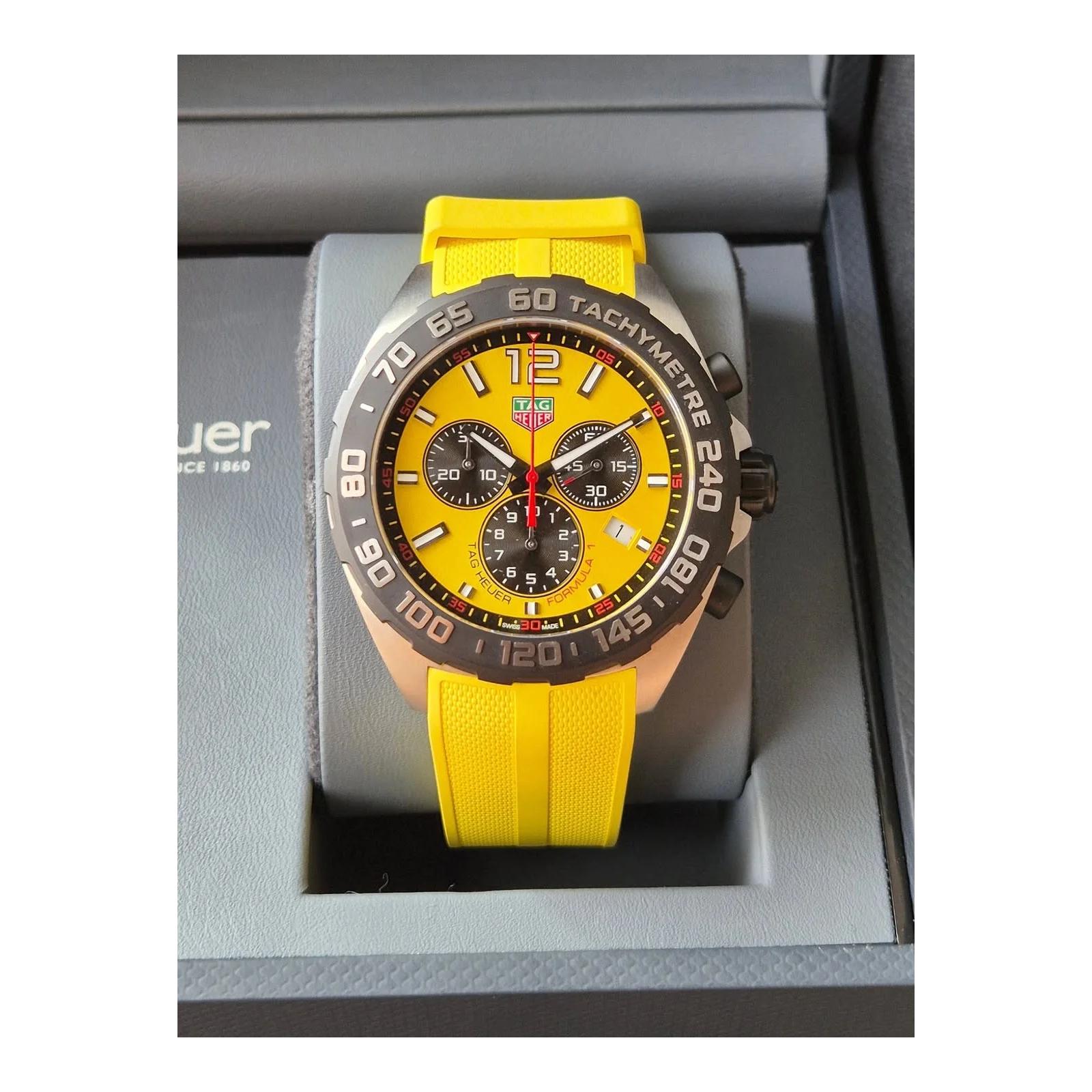 Formula 1 Quartz Chronograph Stainless Steel / Yellow