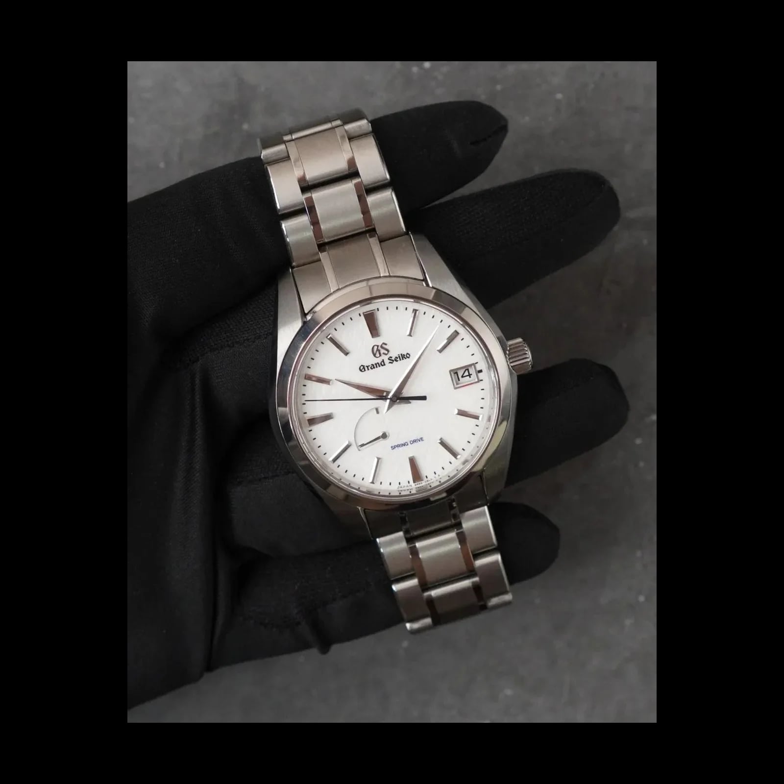 Spring Drive Stainless Steel / Snowflake / Bracelet