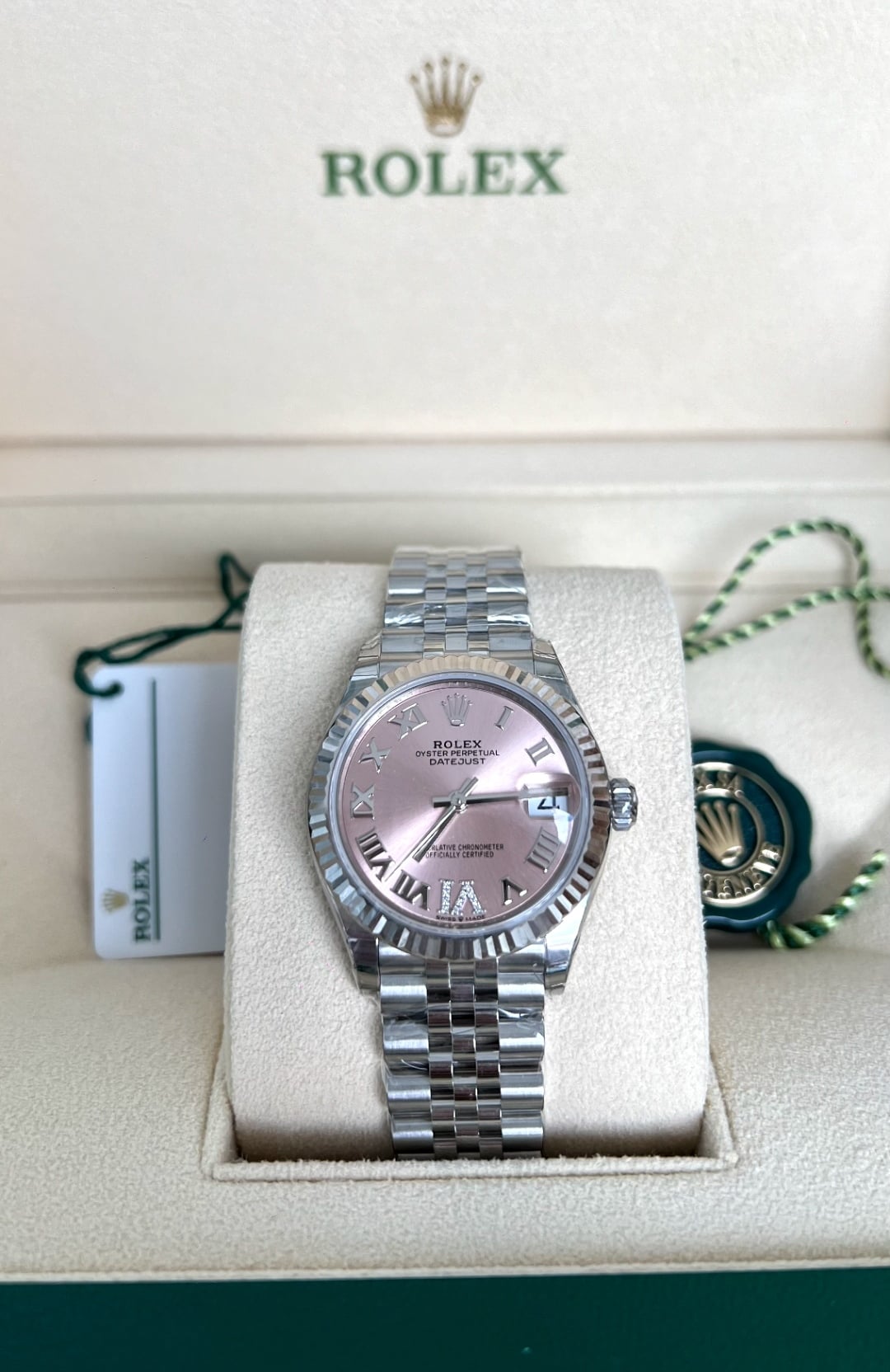 Datejust 31 Stainless Steel Fluted / Jubilee / Pink - Roman