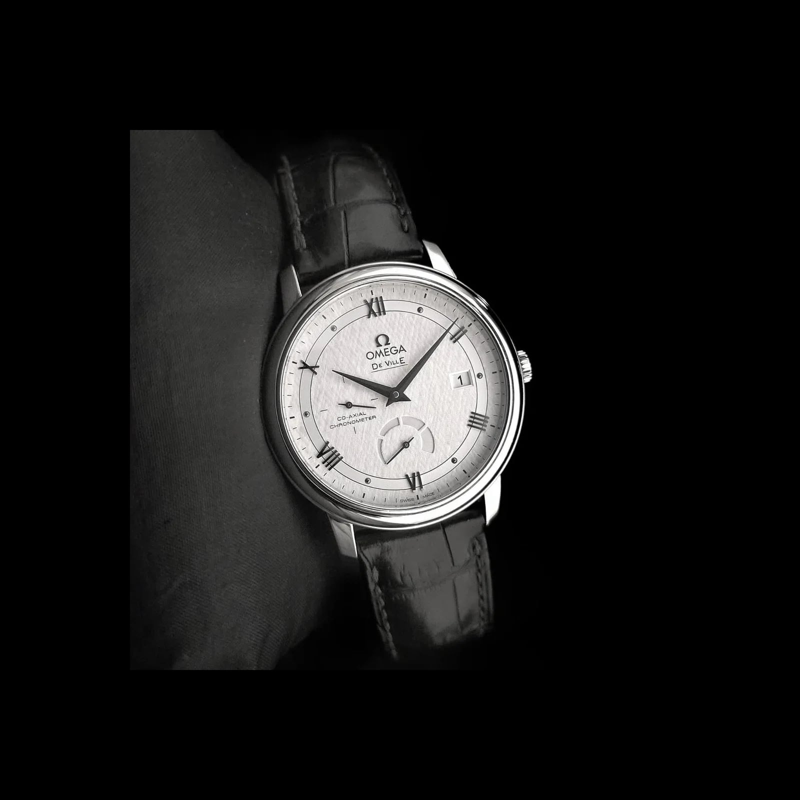 De Ville Prestige Co-Axial 39.5 Power Reserve Stainless Steel / Vintage  Silver Silk