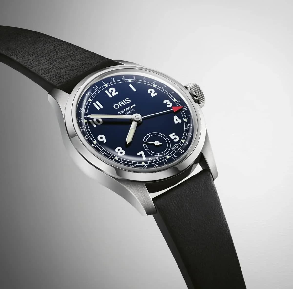 Thumb Big Crown Pointer Date Calibre 403 Stainless Steel / Blue