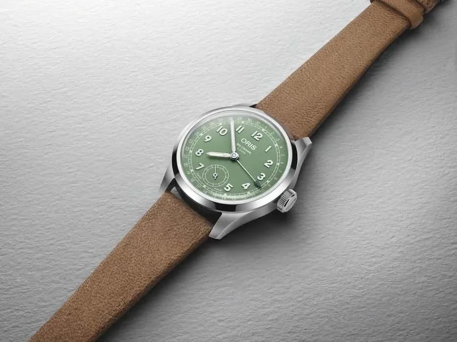Thumb Big Crown Pointer Date Calibre 403 Stainless Steel / Green