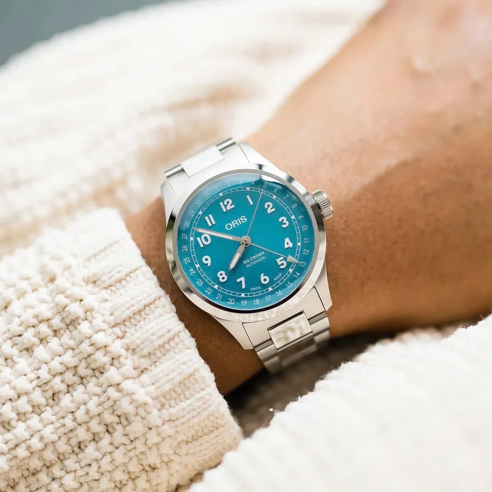 Thumb Big Crown Pointer Date 40 Stainless Steel / Turquoise / Bracelet