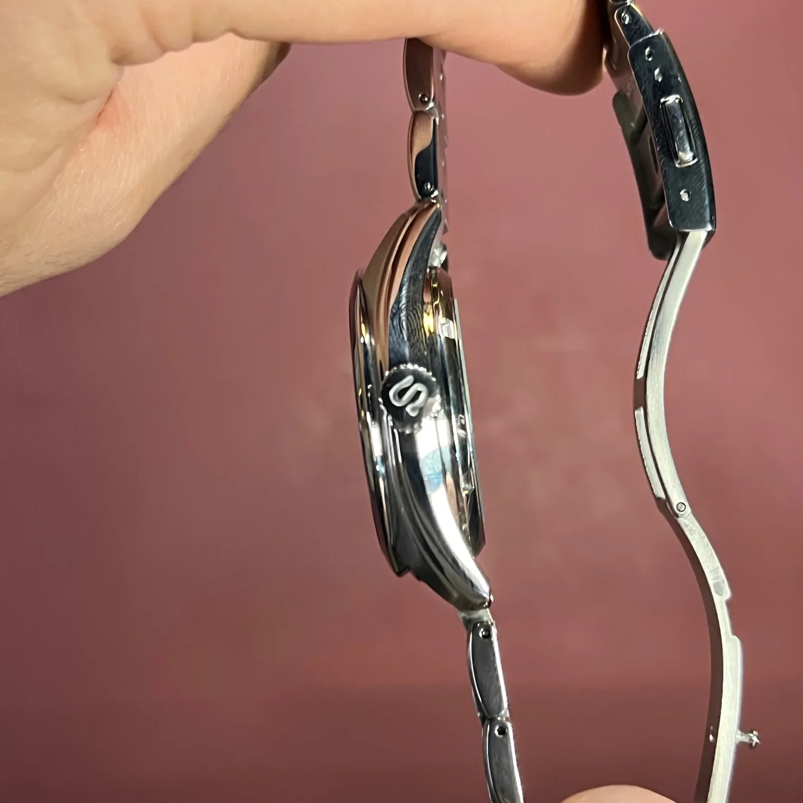 Thumb Mechanical Stainless Stainless Steel / Black / Bracelet