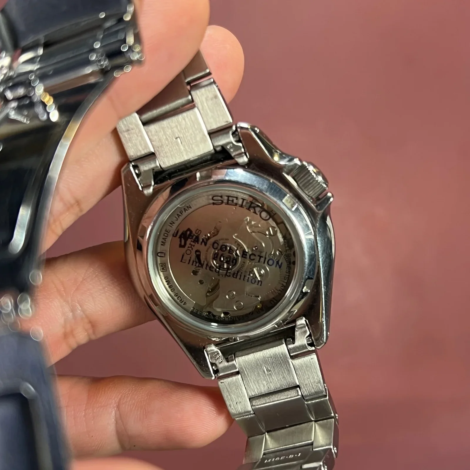 Thumb Seiko 5
