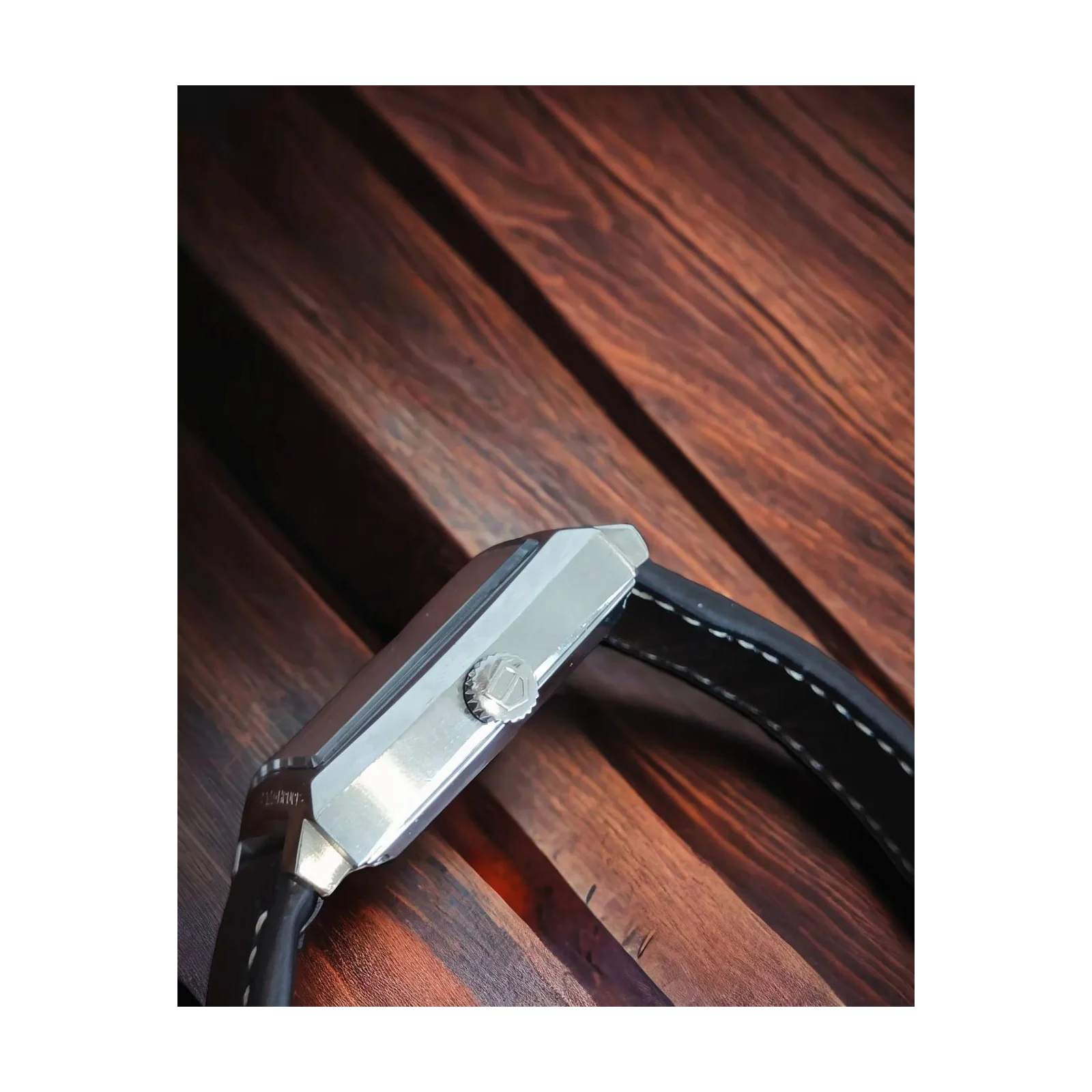 Thumb Monaco Calibre 6 Automatic Stainless Steel / Brown / Python