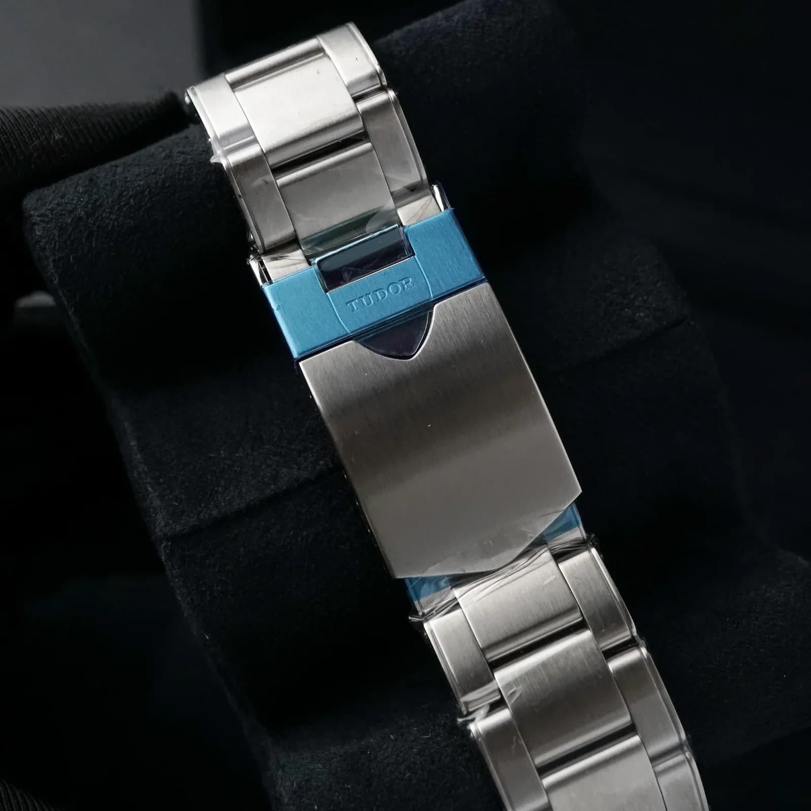 Thumb Black Bay 41 Black Dial with Stainless Steel Bracelet