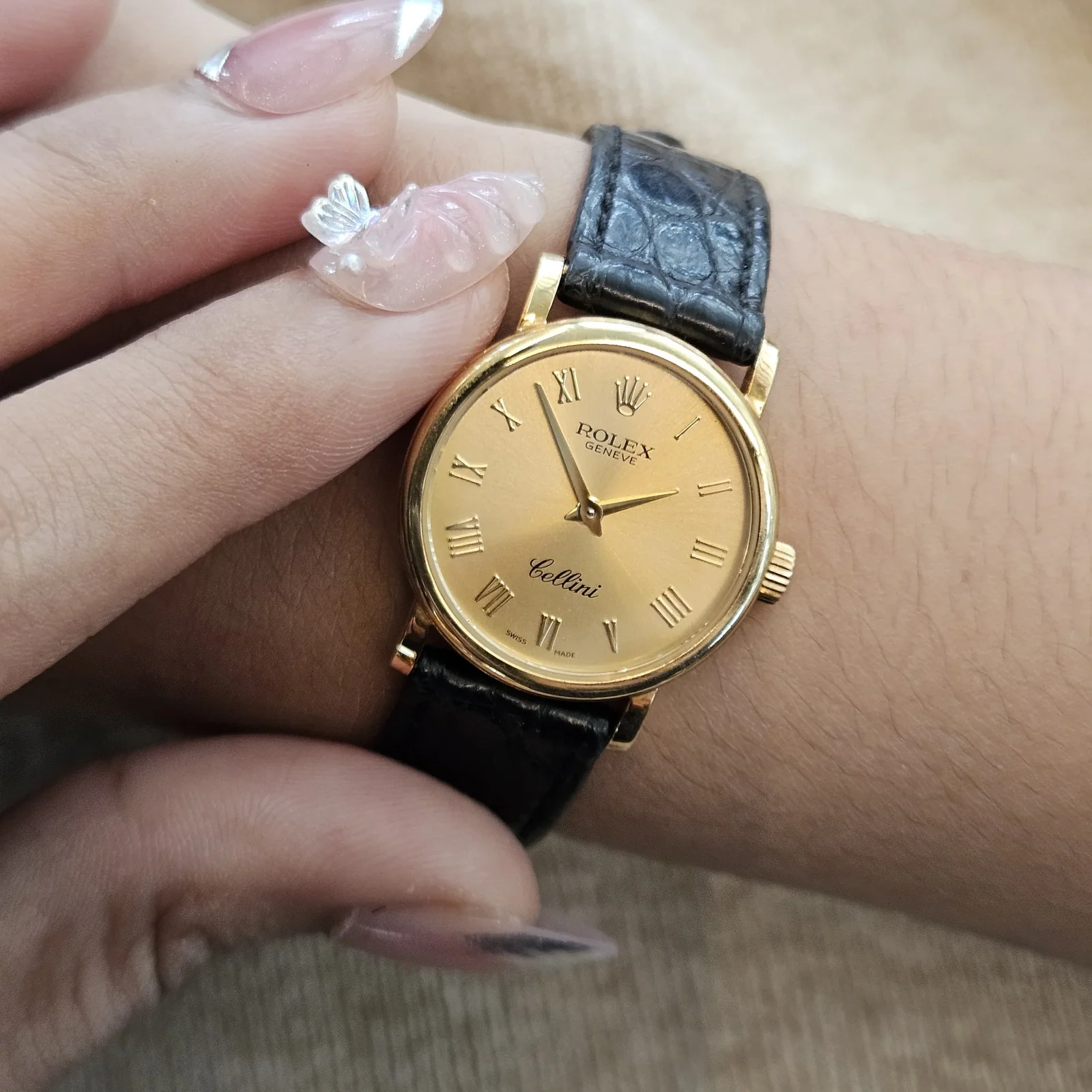 Thumb Cellini 26 Quartz Yellow Gold