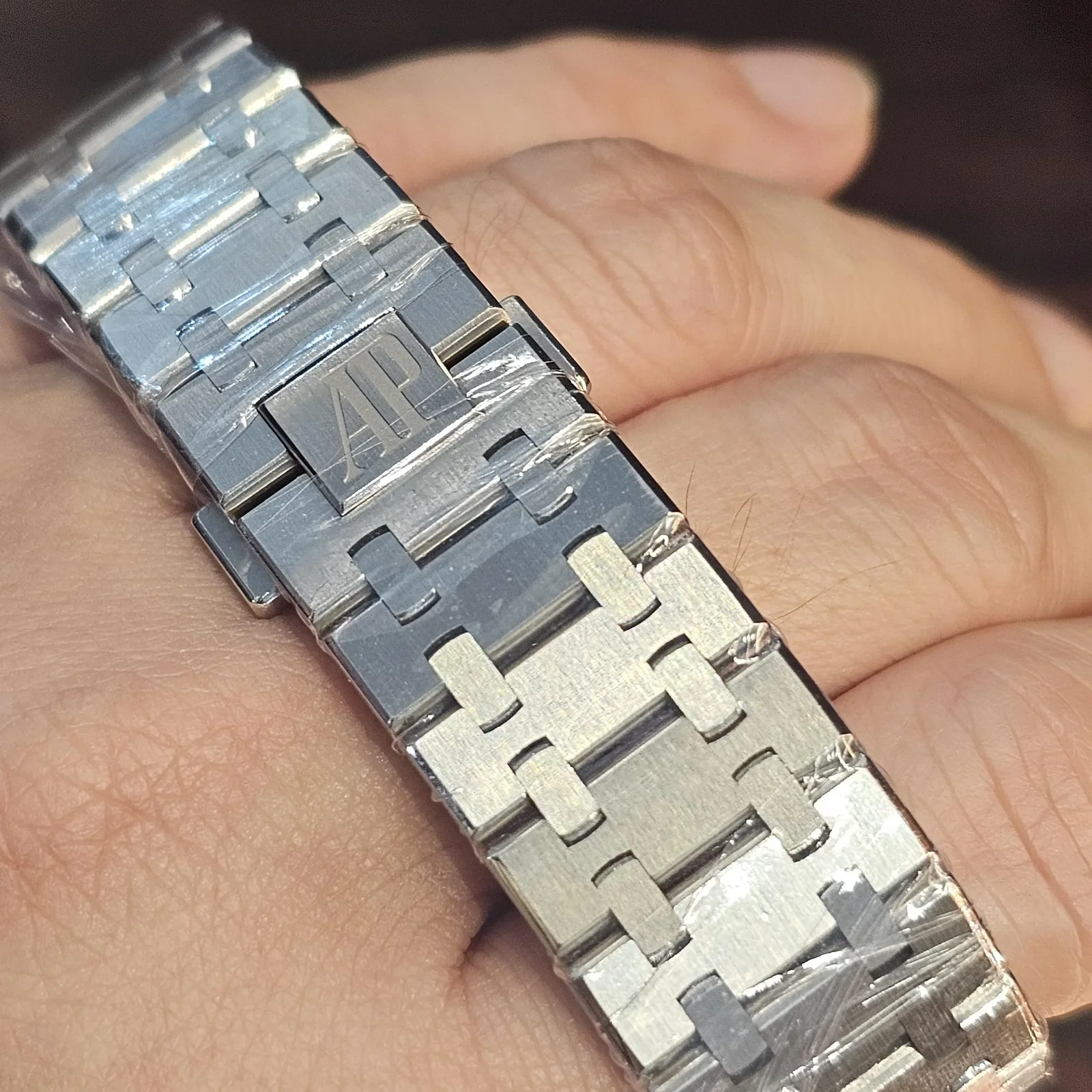 Thumb Royal Oak Chronograph 41 Stainless Steel / Black