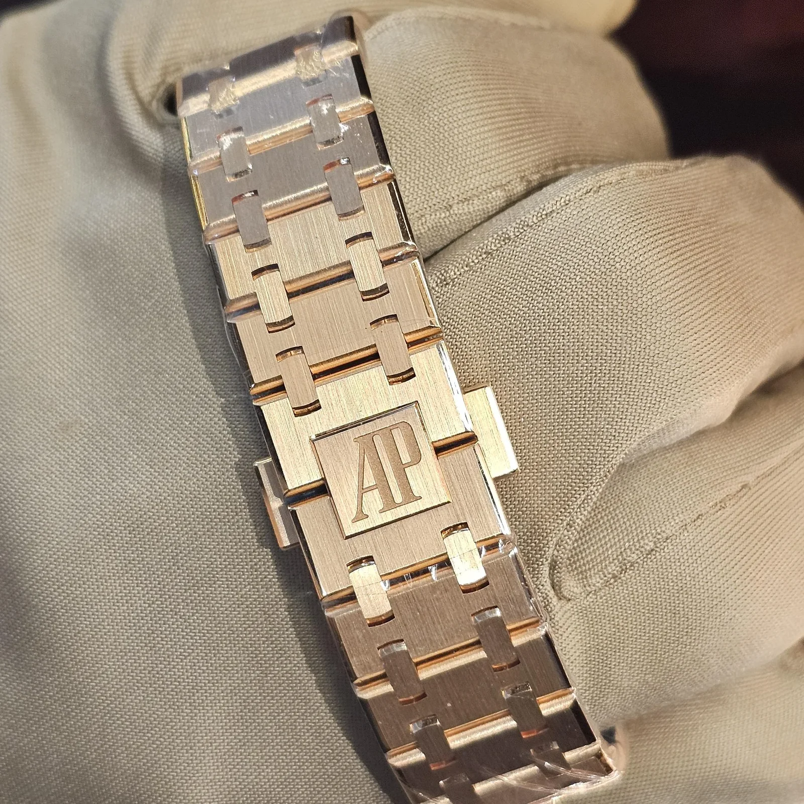 Thumb Royal Oak Selfwinding 37 Pink Gold - Diamond / Silver