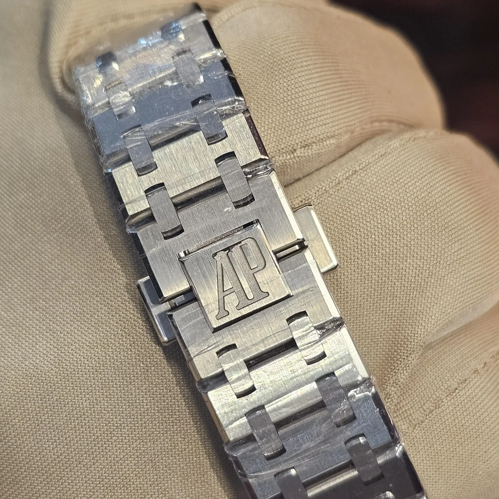 Thumb Royal Oak 67651 Quartz Stainless Steel / Silver / Bracelet