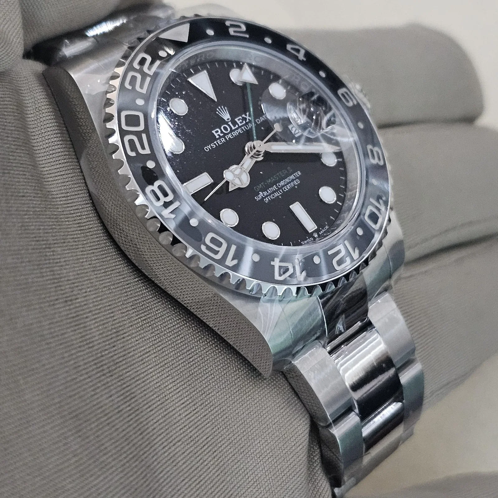 Thumb GMT-Master II Stainless Steel / GRNR / Oyster