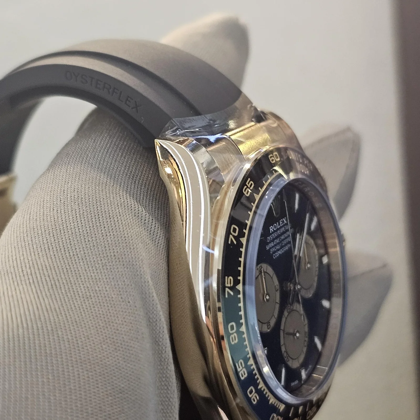 Thumb Cosmograph Daytona Yellow Gold - Cerachrom / Black - Champagne / Oysterflex