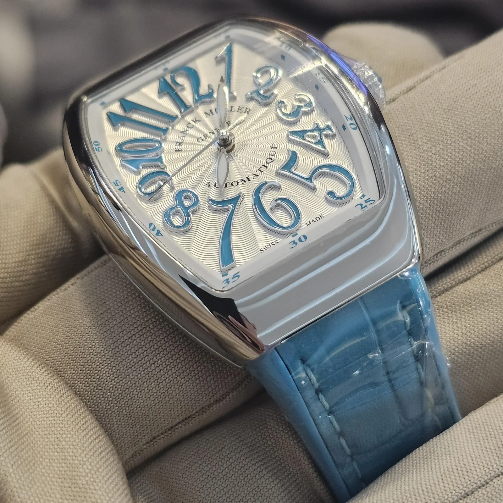 Thumb Vanguard 32 Stainless Steel / Silver - Blue