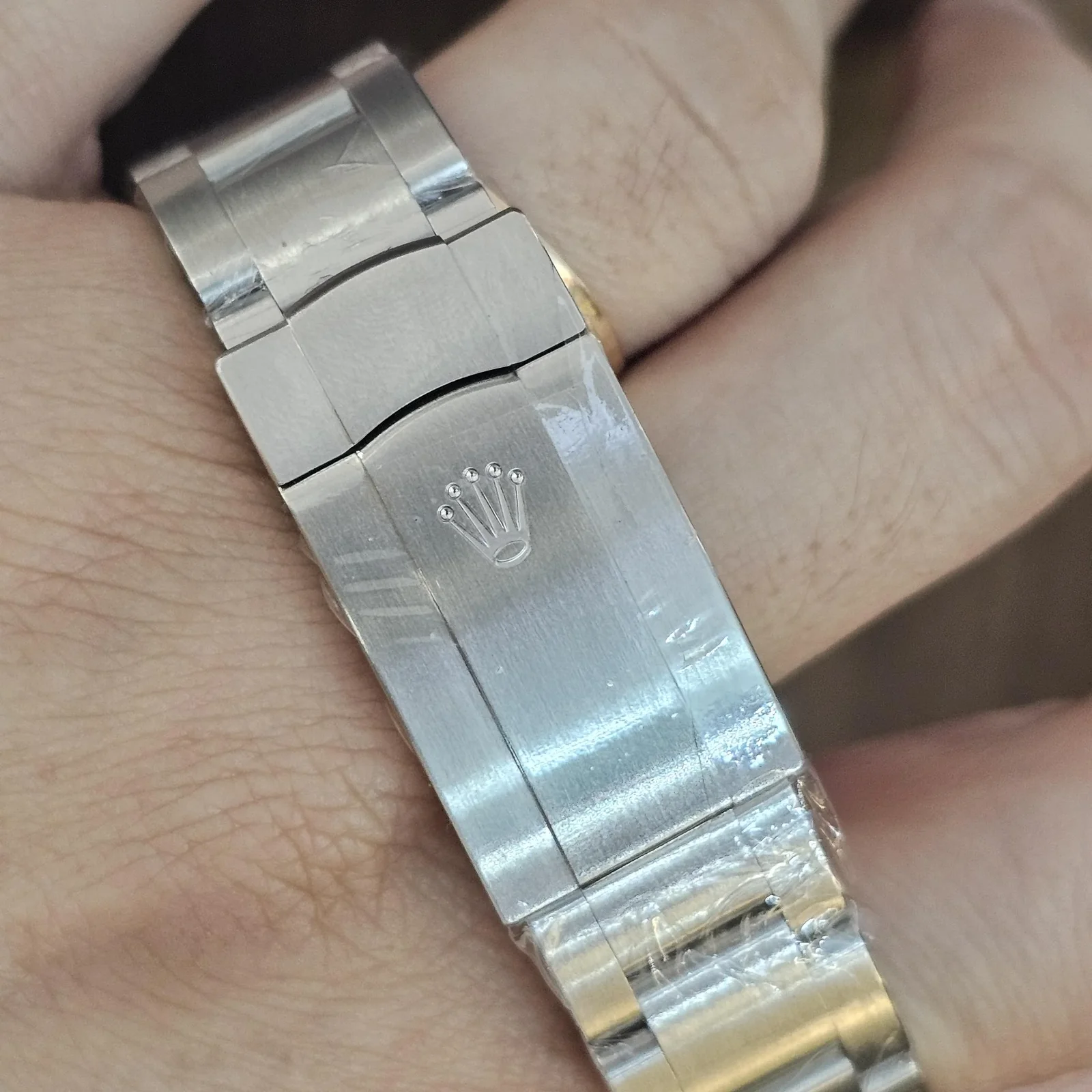 Thumb Oyster Perpetual 36 Stainless Steel / Pink