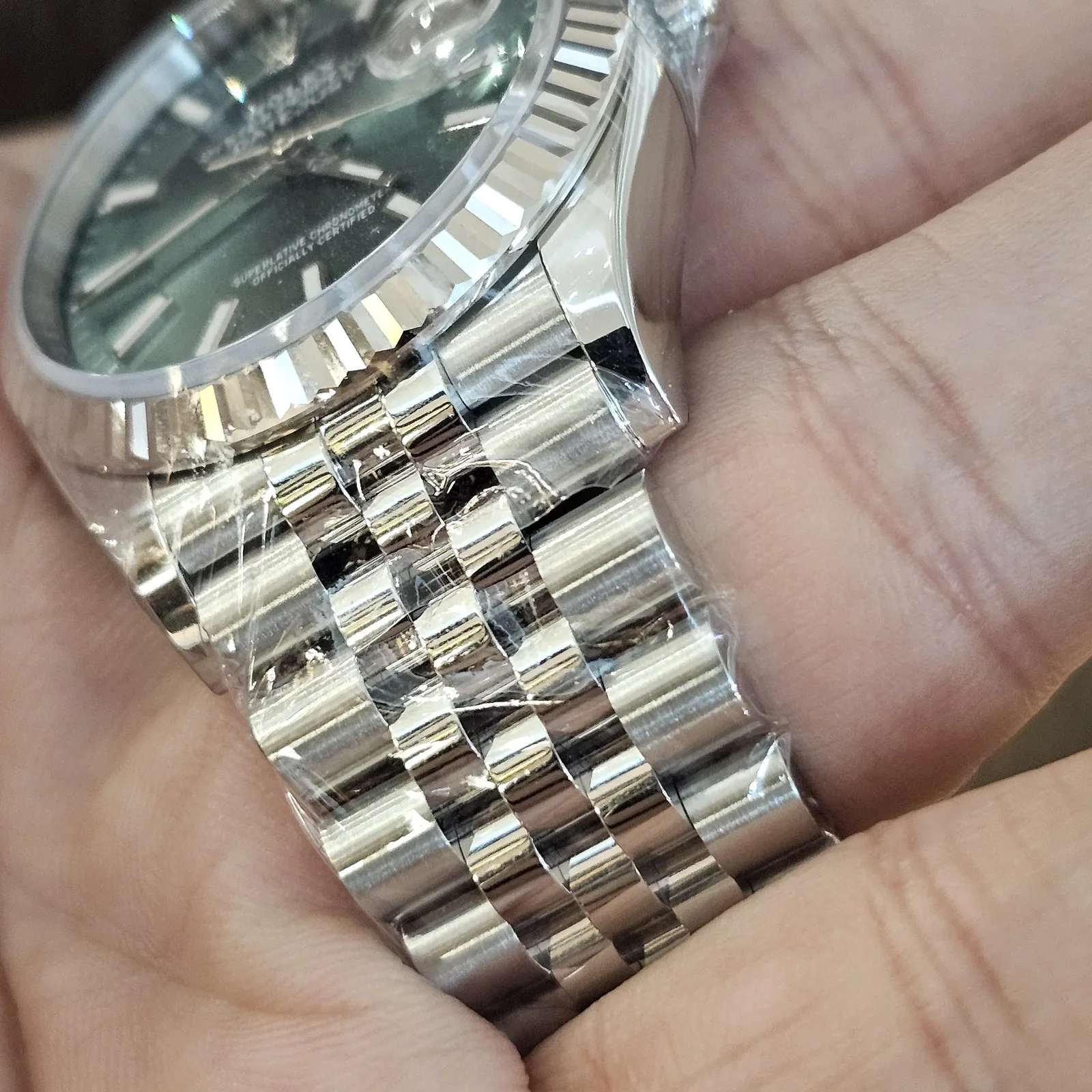Thumb Datejust 41 Stainless Steel - Fluted / Green / Jubilee