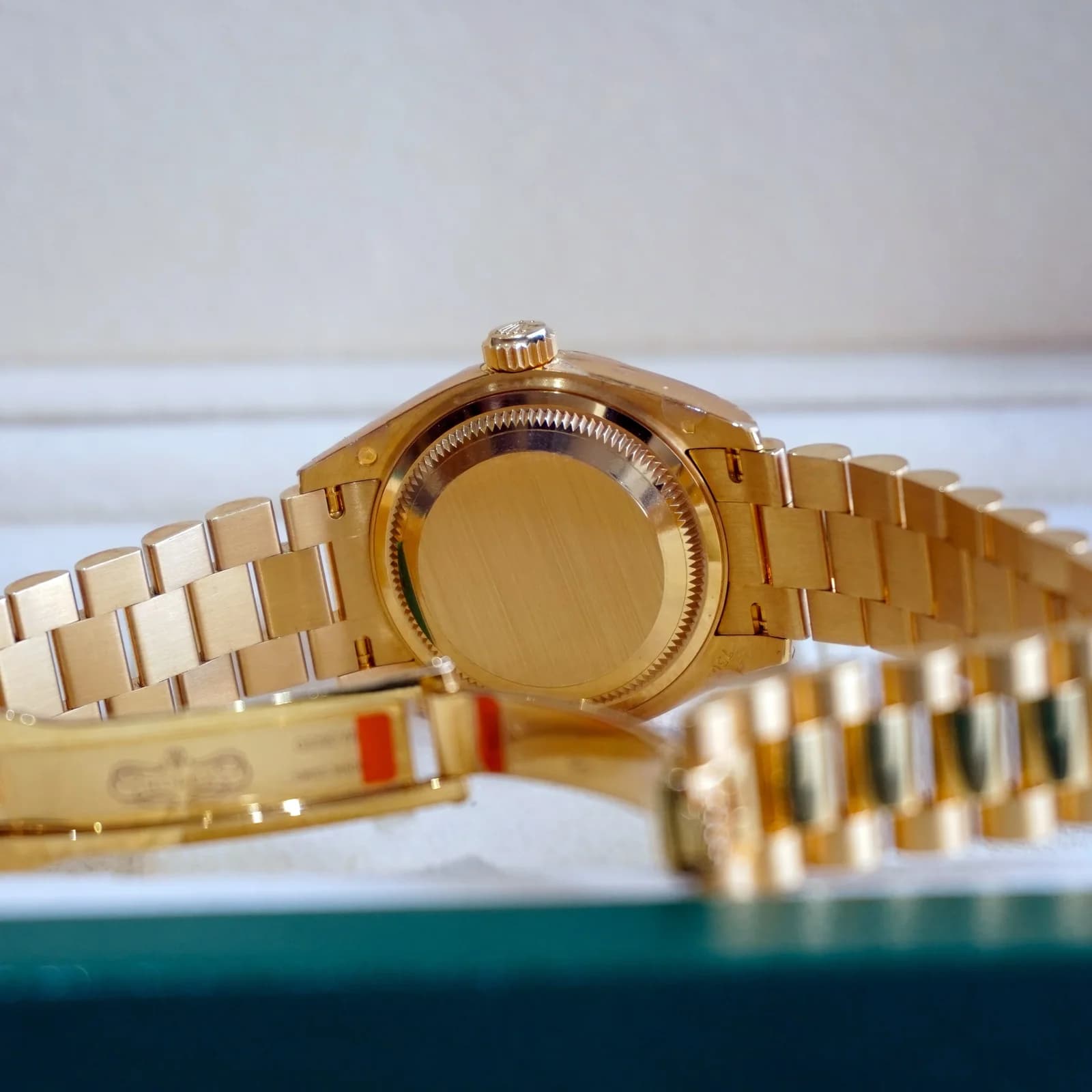 Thumb Lady-Datejust 28 Yellow Gold Fluted / President / MOP