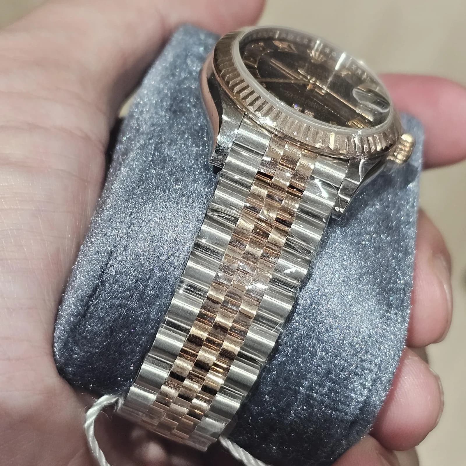 Thumb Datejust 31 Stainless Steel/ Rose Gold / Fluted / Chocolate - Roman / Jubilee