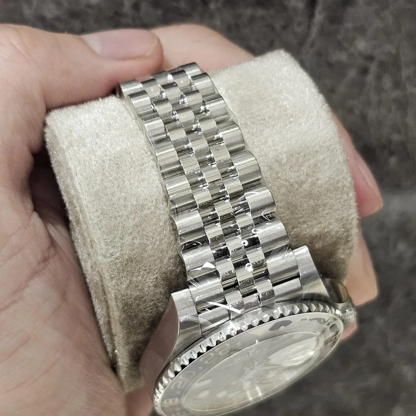 Thumb GMT-Master II Stainless Steel / BLRO / Jubilee