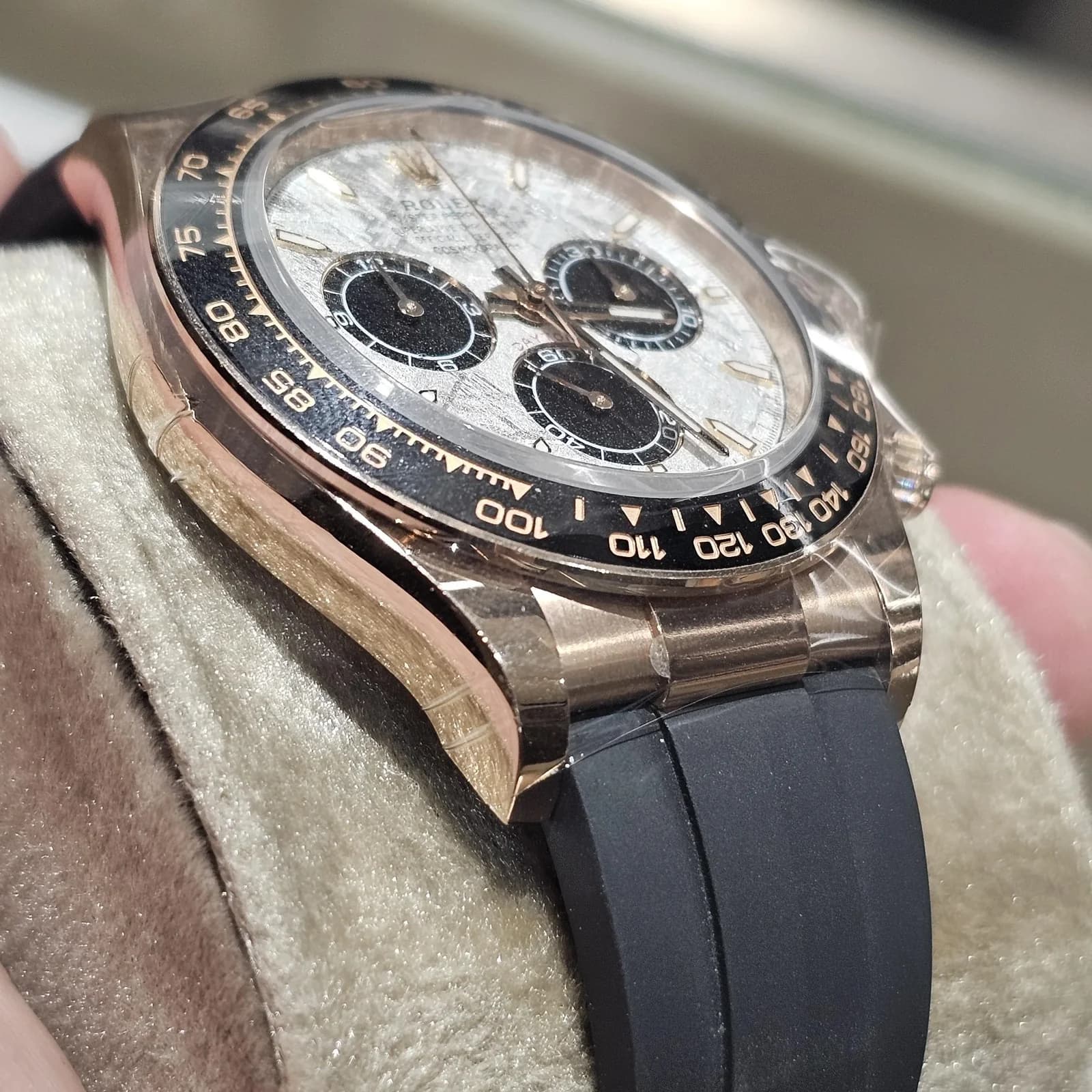 Thumb Cosmograph Daytona Everose - Cerachrom / Meteorite / Oysterflex