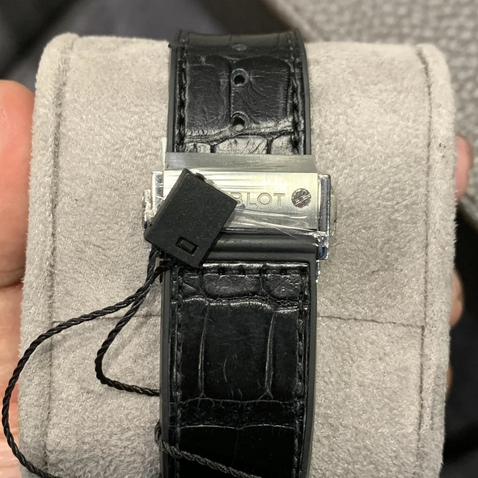 Thumb Classic Fusion 42 Titanium / Black / Rubber