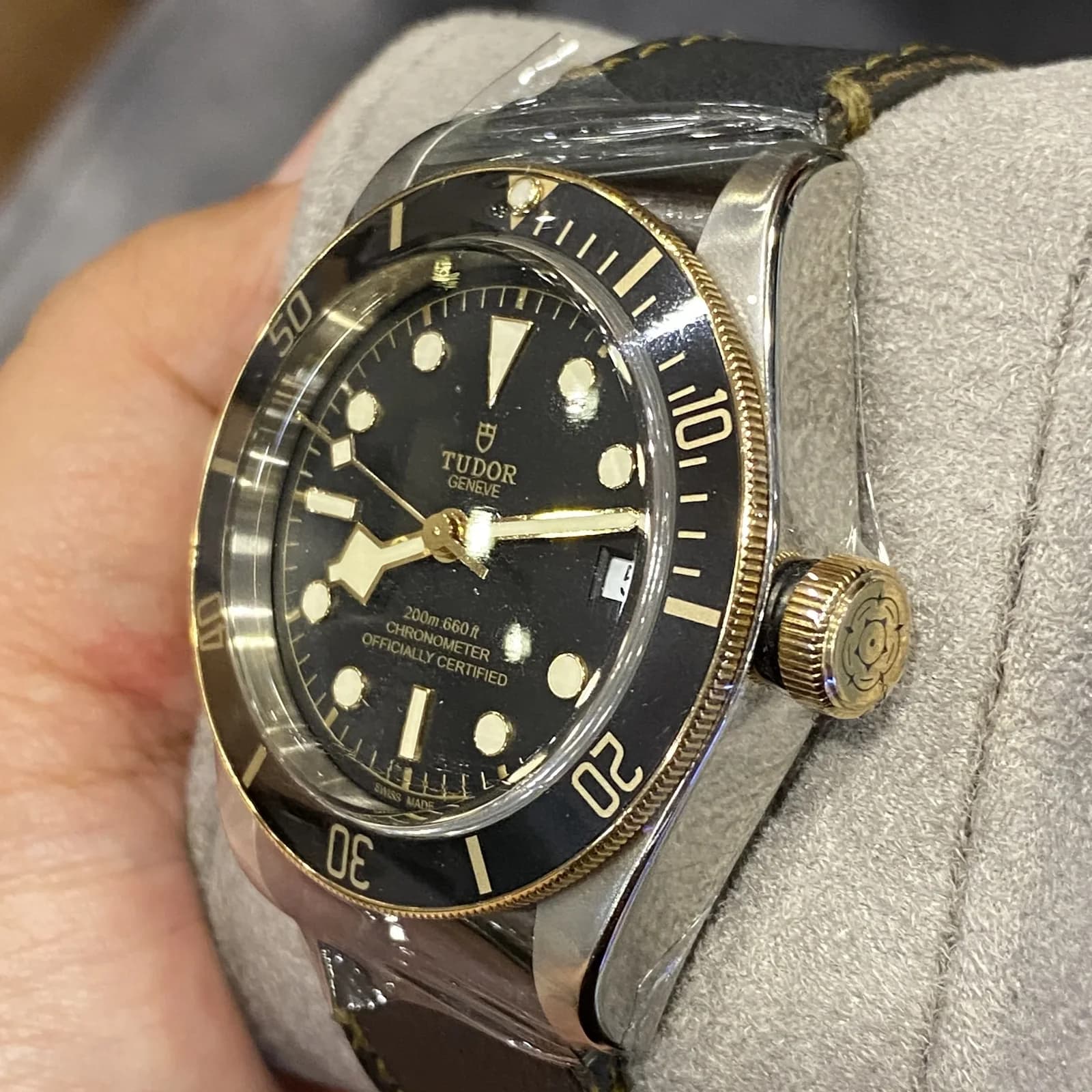 Thumb Heritage Black Bay Black S&G / Stainless Steel / Yellow Gold / Black / Strap