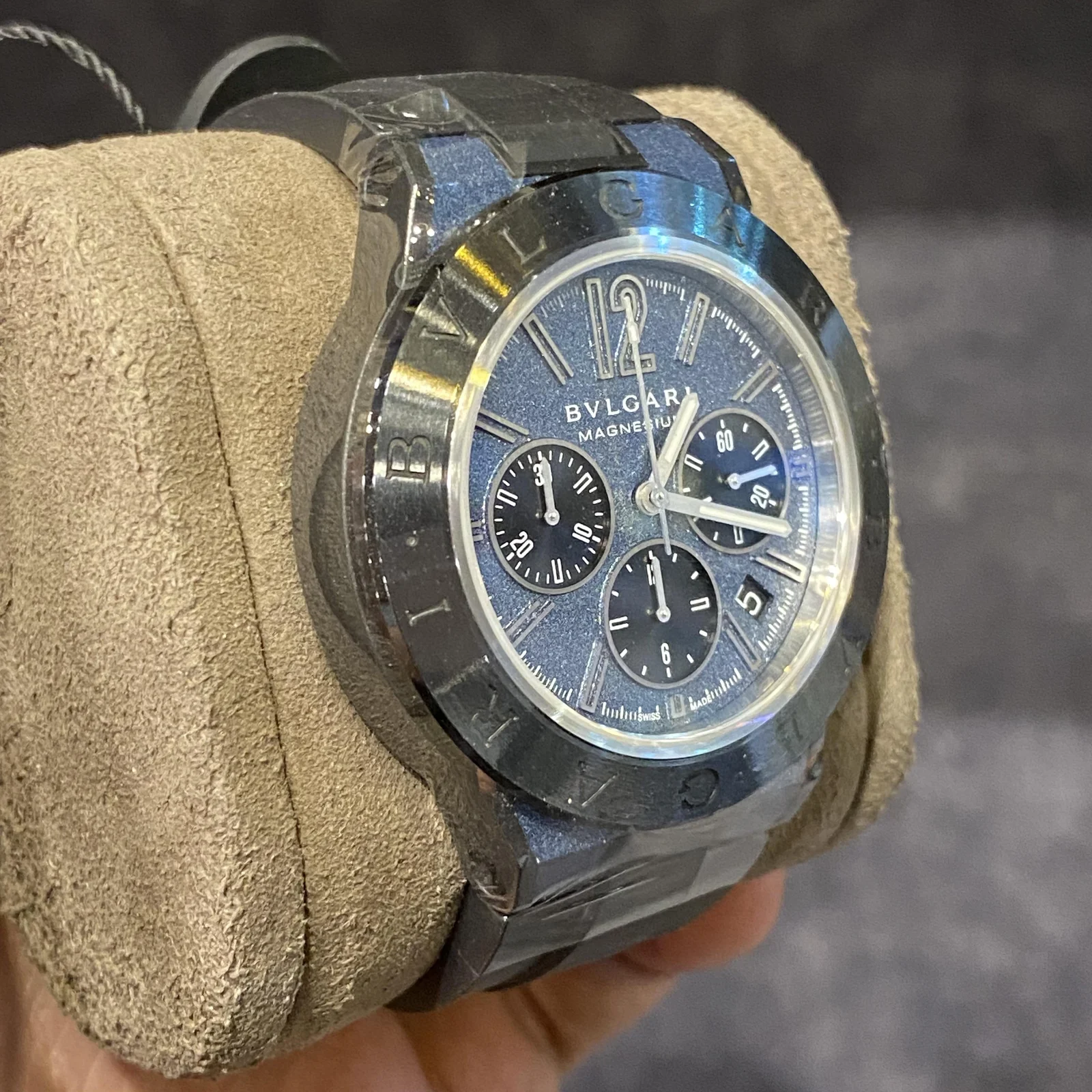 Thumb Diagono Magnesium 42 Chronograph / Blue