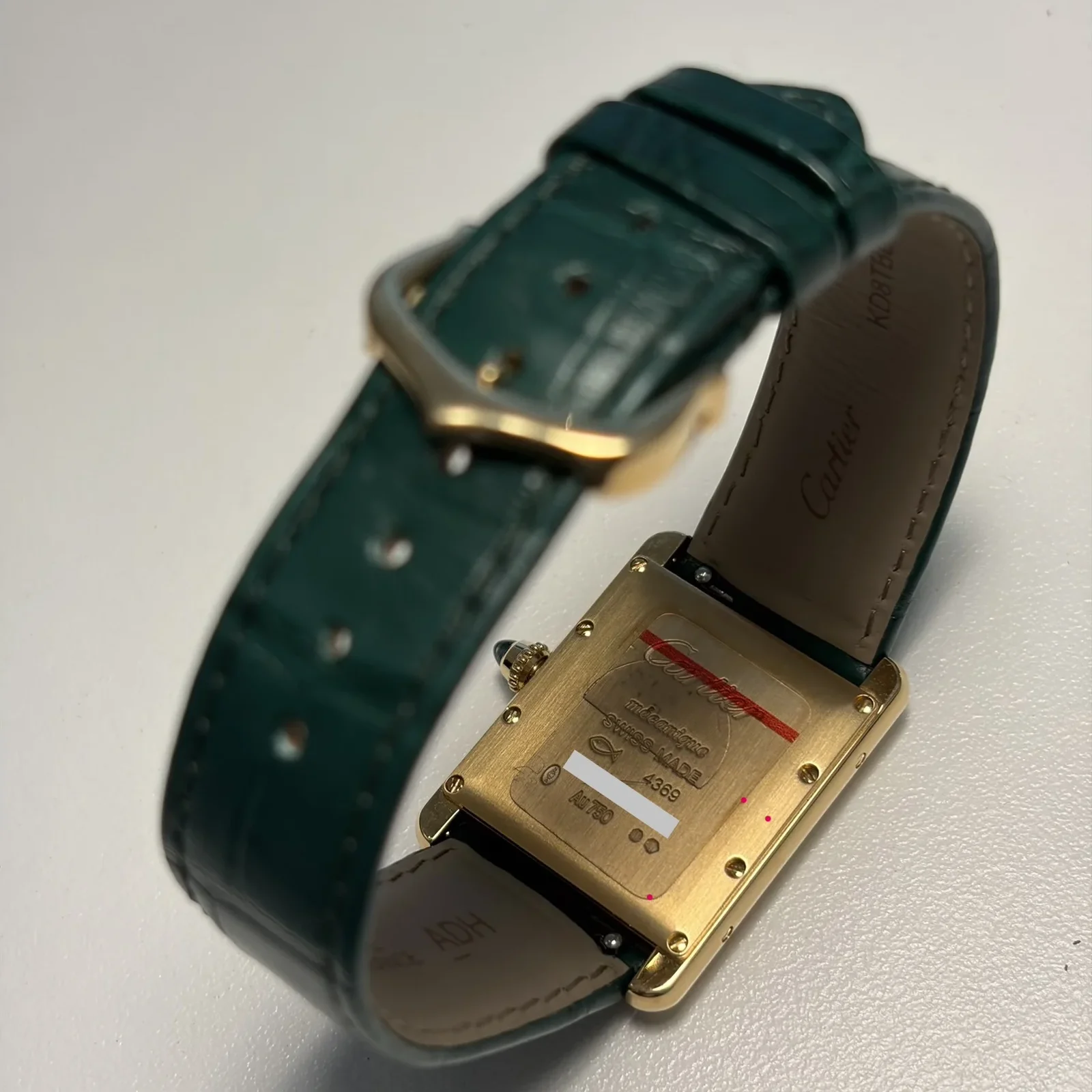 Thumb Tank Louis Cartier Large Manual Yellow Gold / Green