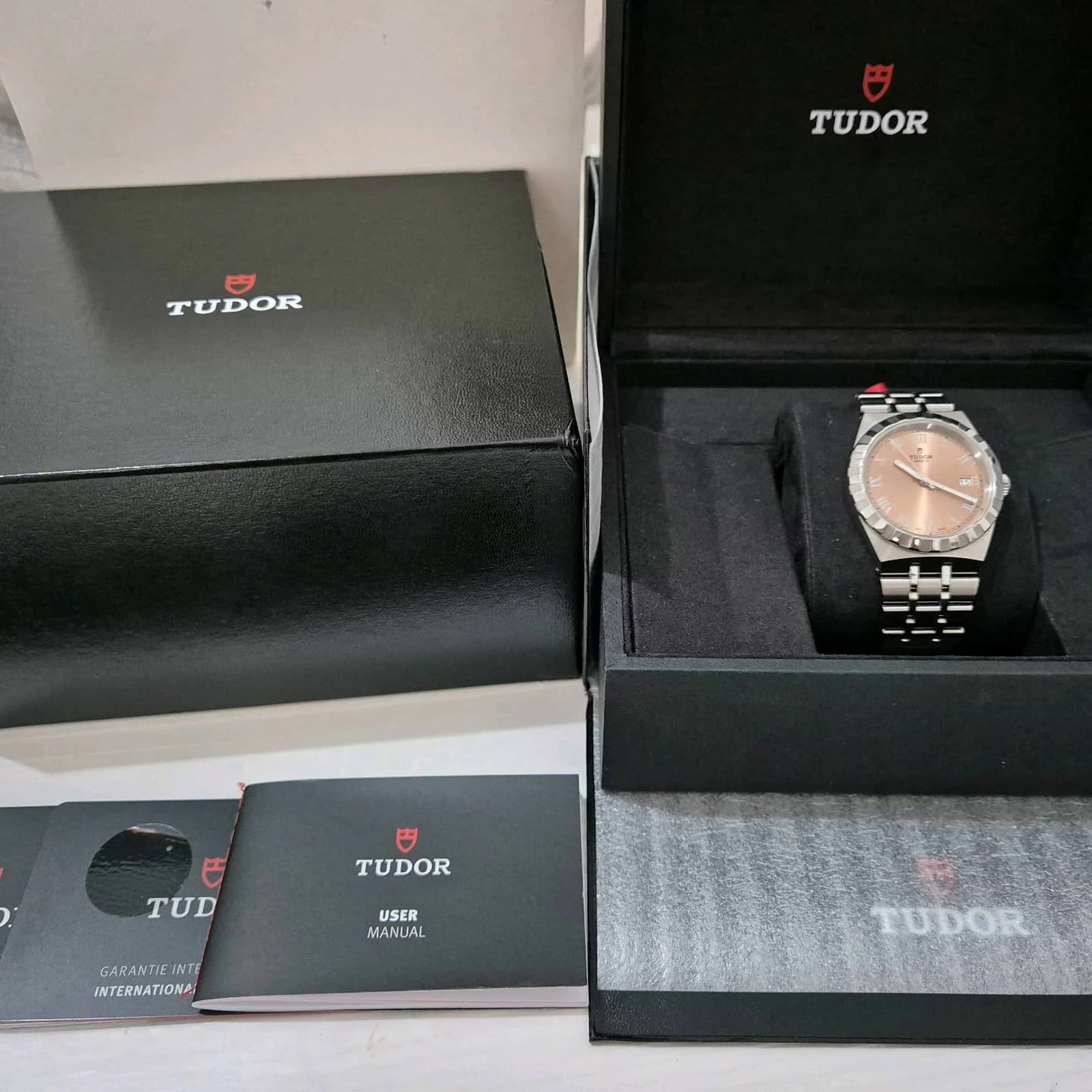 Thumb Royal Date 38 Stainless Steel / Salmon - Roman