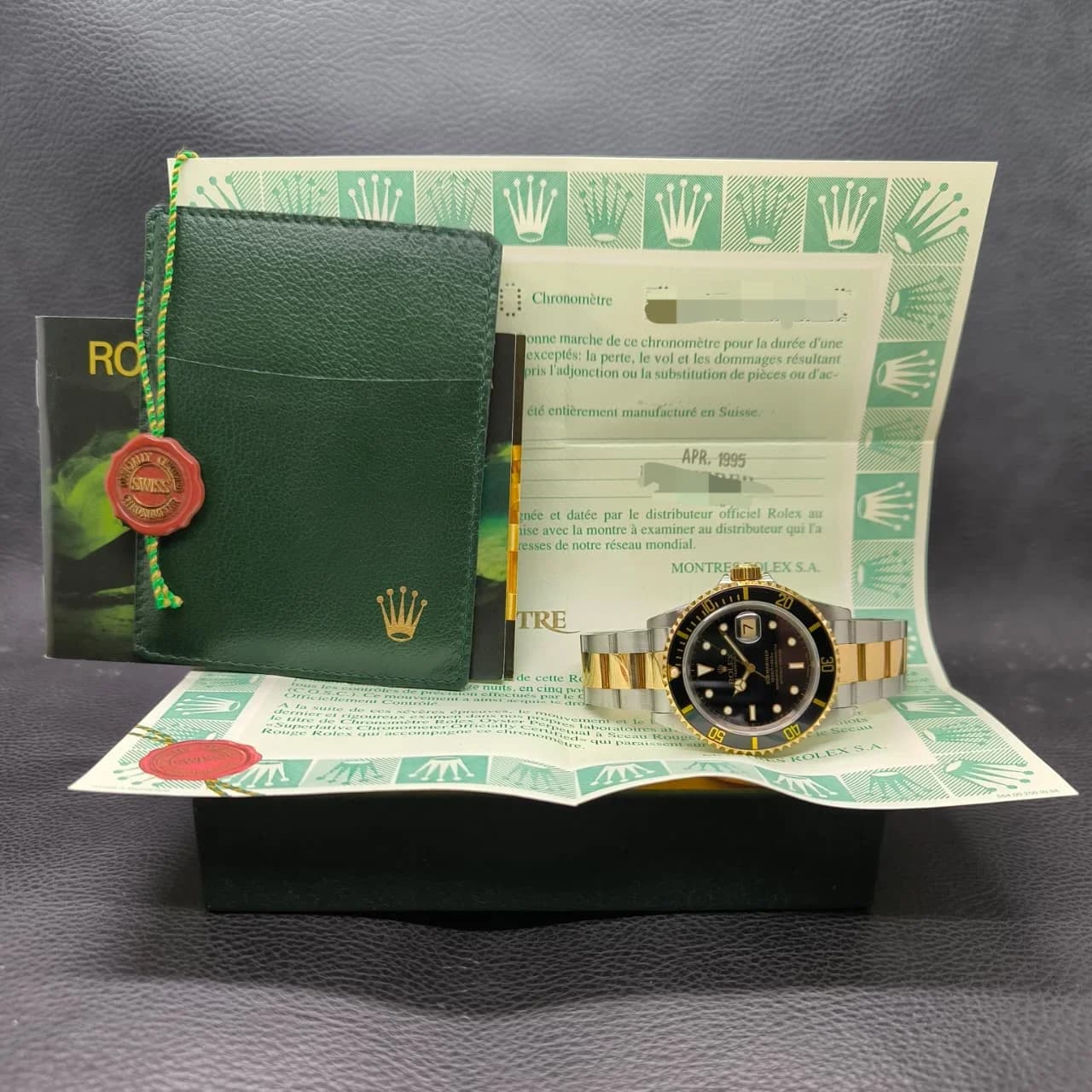 Thumb Submariner Date 16613 Black Tritium