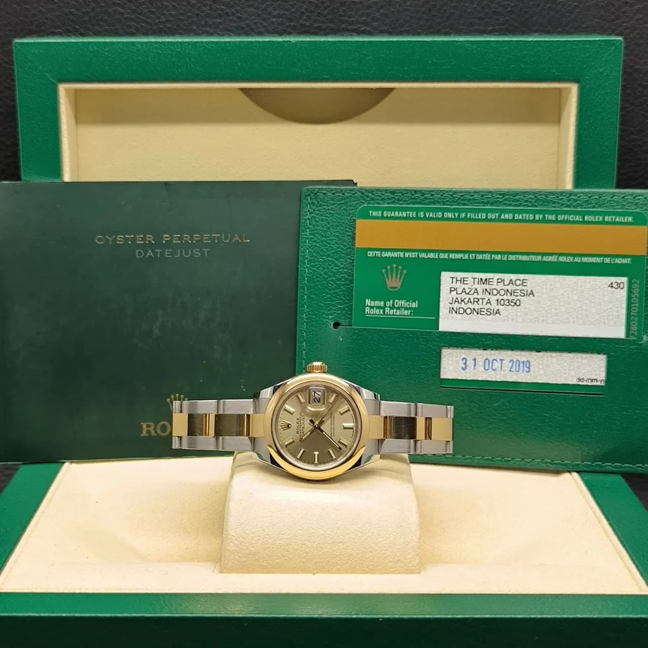 Thumb Lady-Datejust 28 Rolesor Yellow Domed / Oyster / Champagne