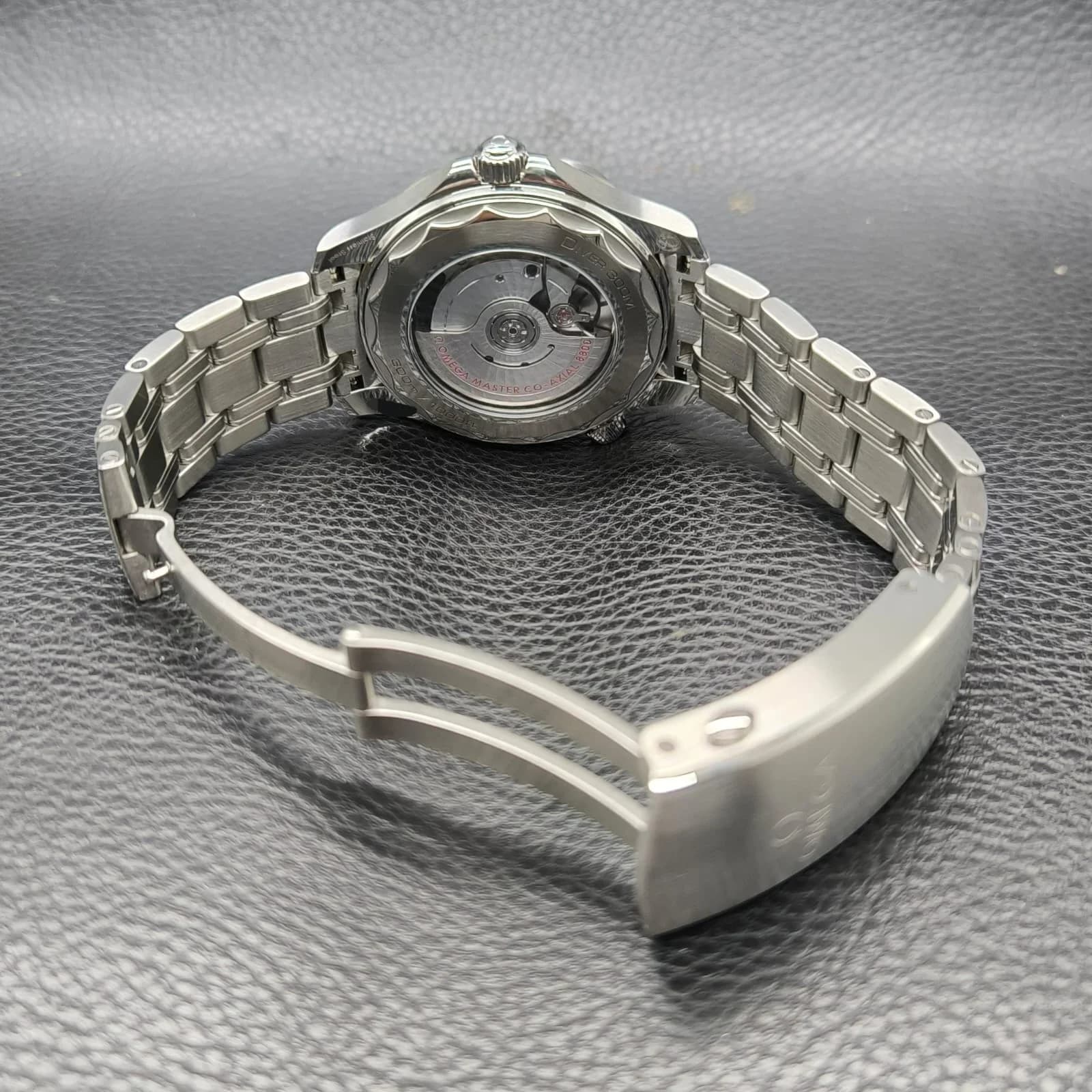 Thumb Seamaster Diver 300M Master Co-Axial 42 Stainless Steel / Black / Bracelet