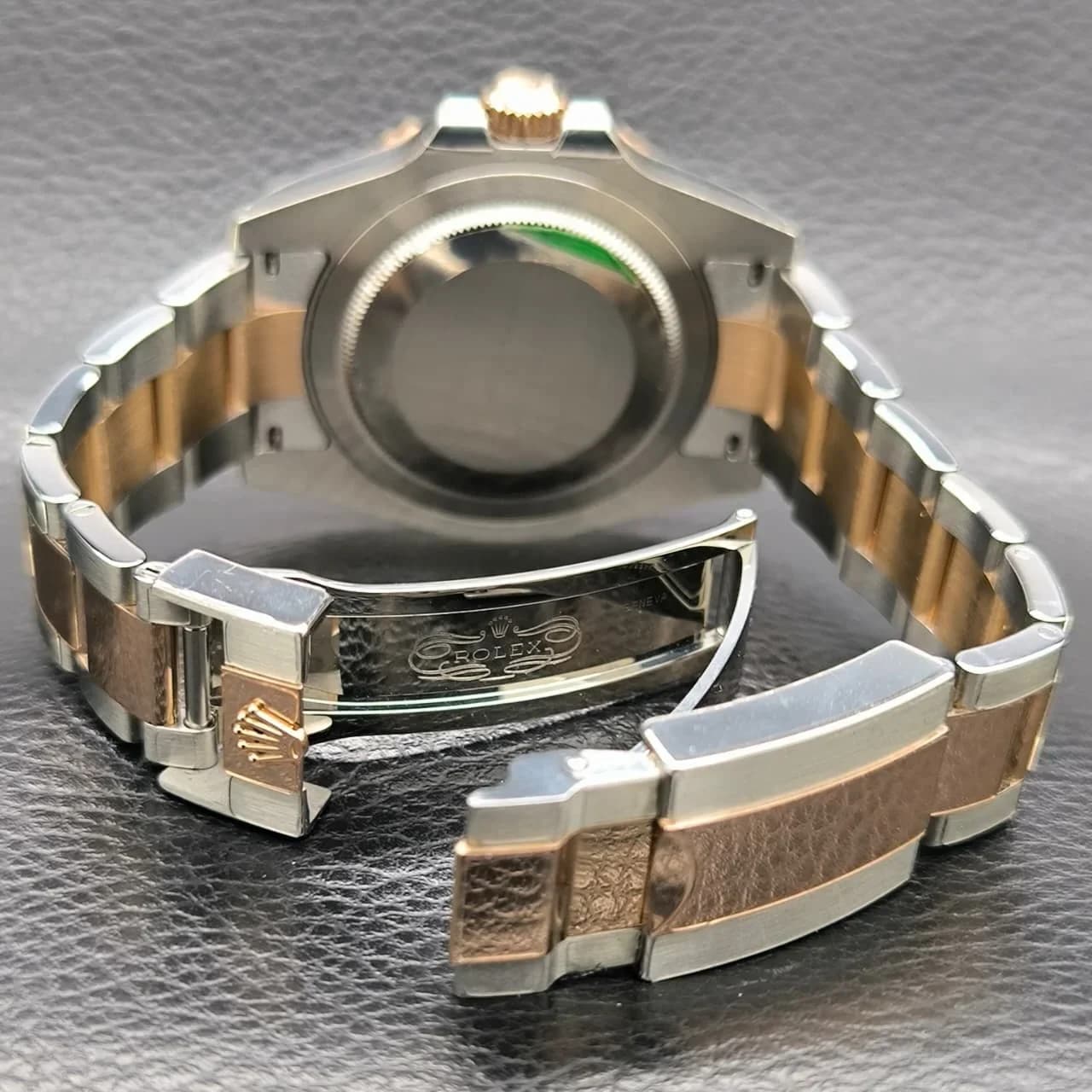 Thumb GMT-Master II Stainless Steel / Everose / CHNR / Oyster