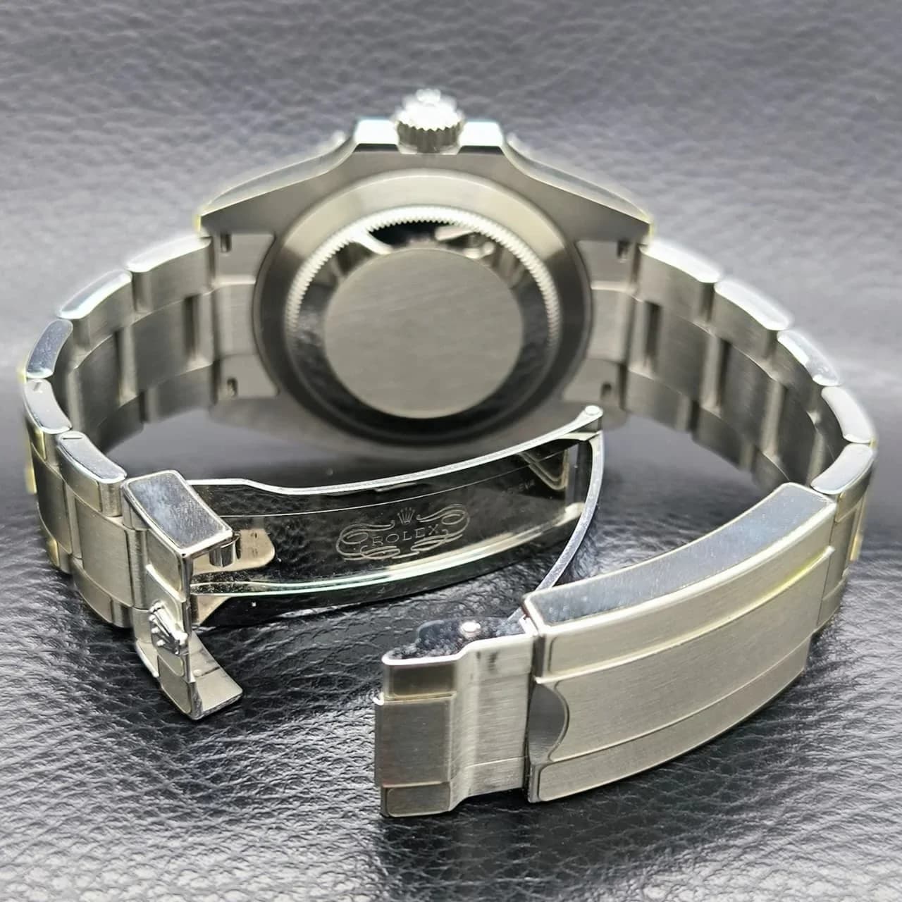 Thumb Submariner Date 41 Stainless Steel / Black / Green Cerachrom