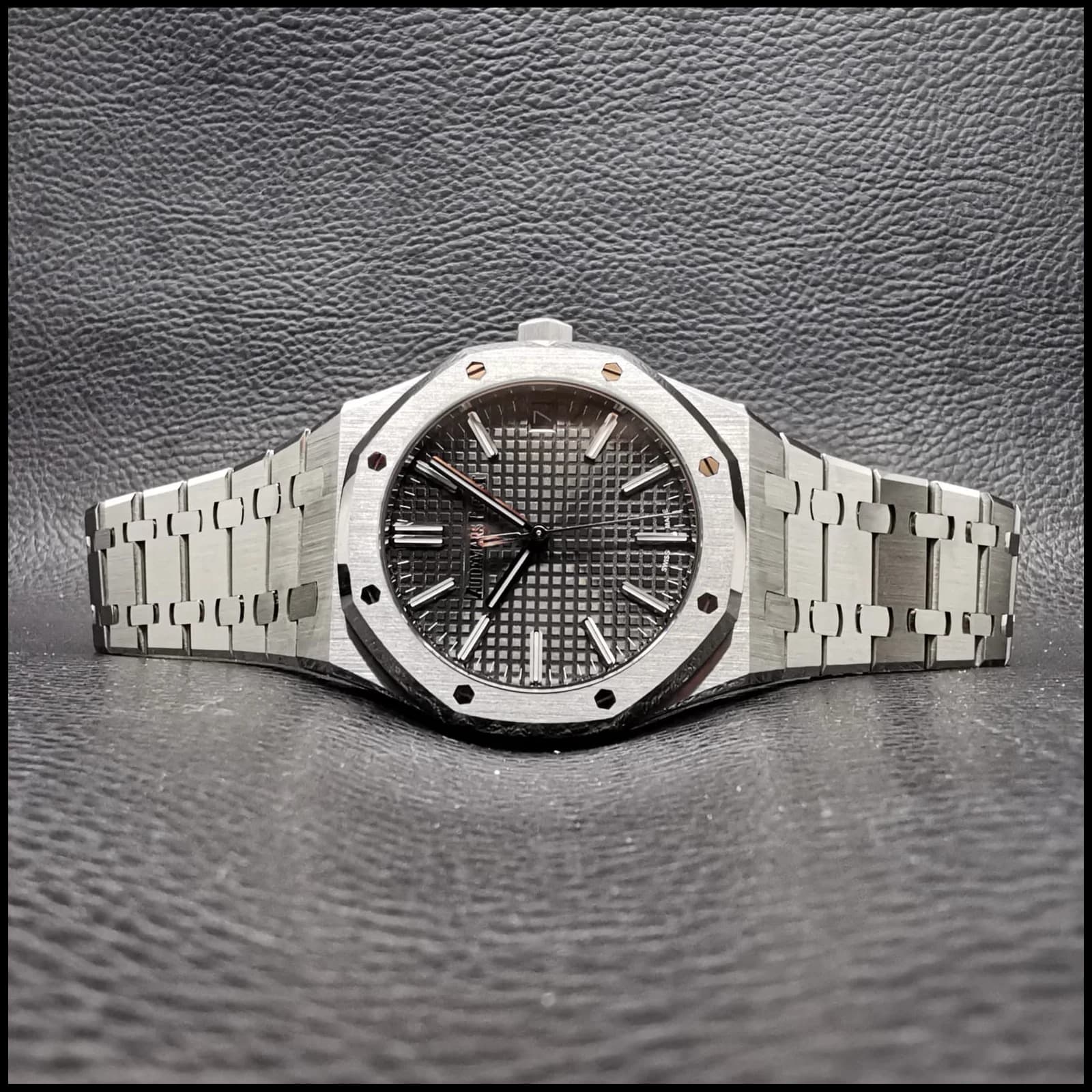 Thumb Royal Oak Selfwinding 41 Stainless Steel / Black / 50th Anniversary