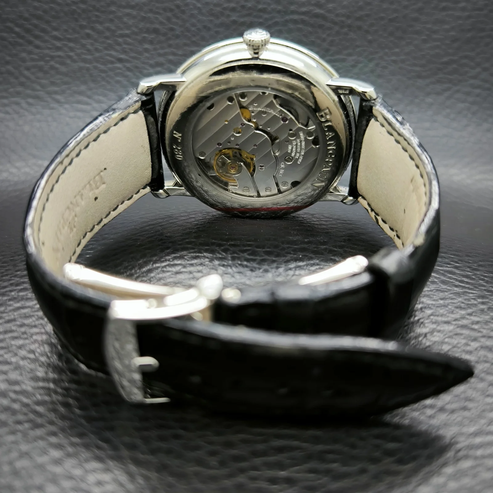 Thumb Villeret Ultraplate Power Reserve Date Stainless Steel / White