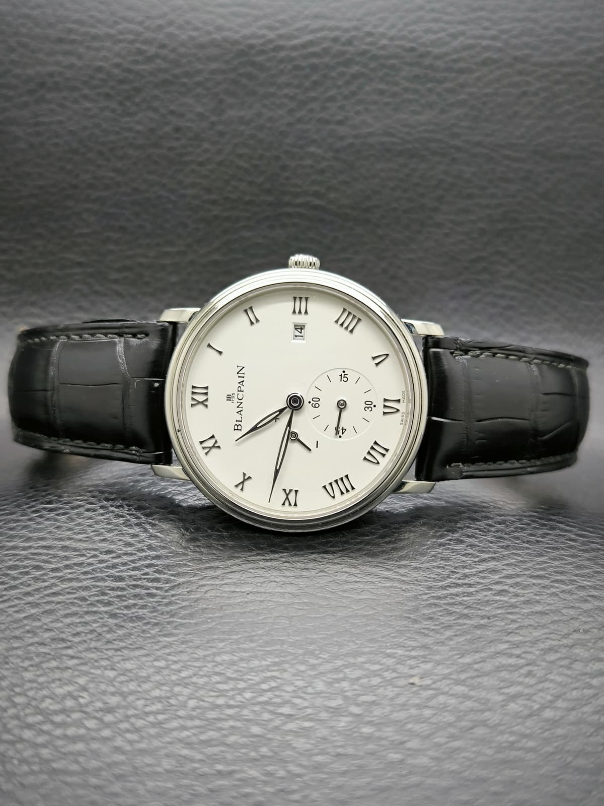 Thumb Villeret Ultraplate Power Reserve Date Stainless Steel / White