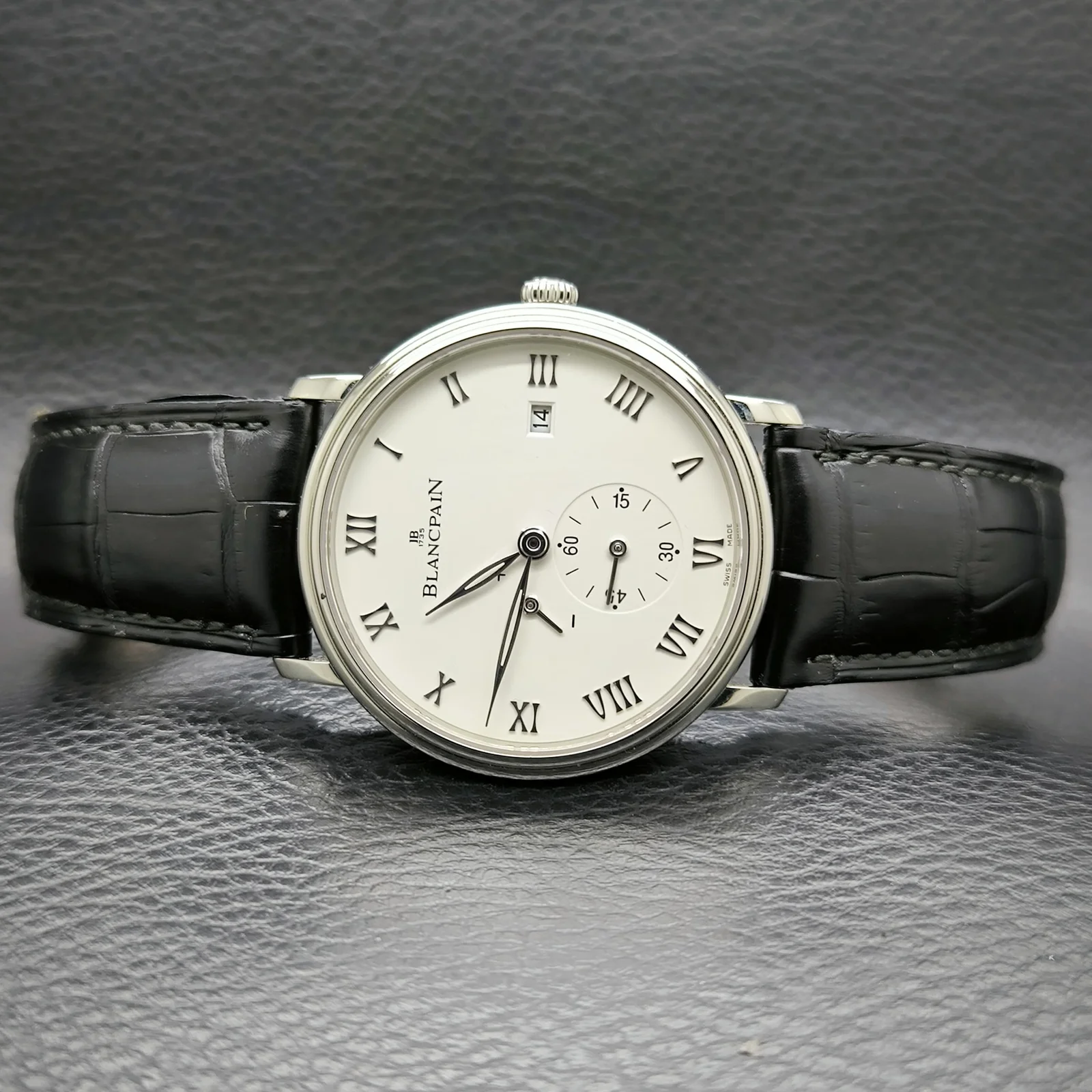 Thumb Villeret Ultraplate Power Reserve Date Stainless Steel / White