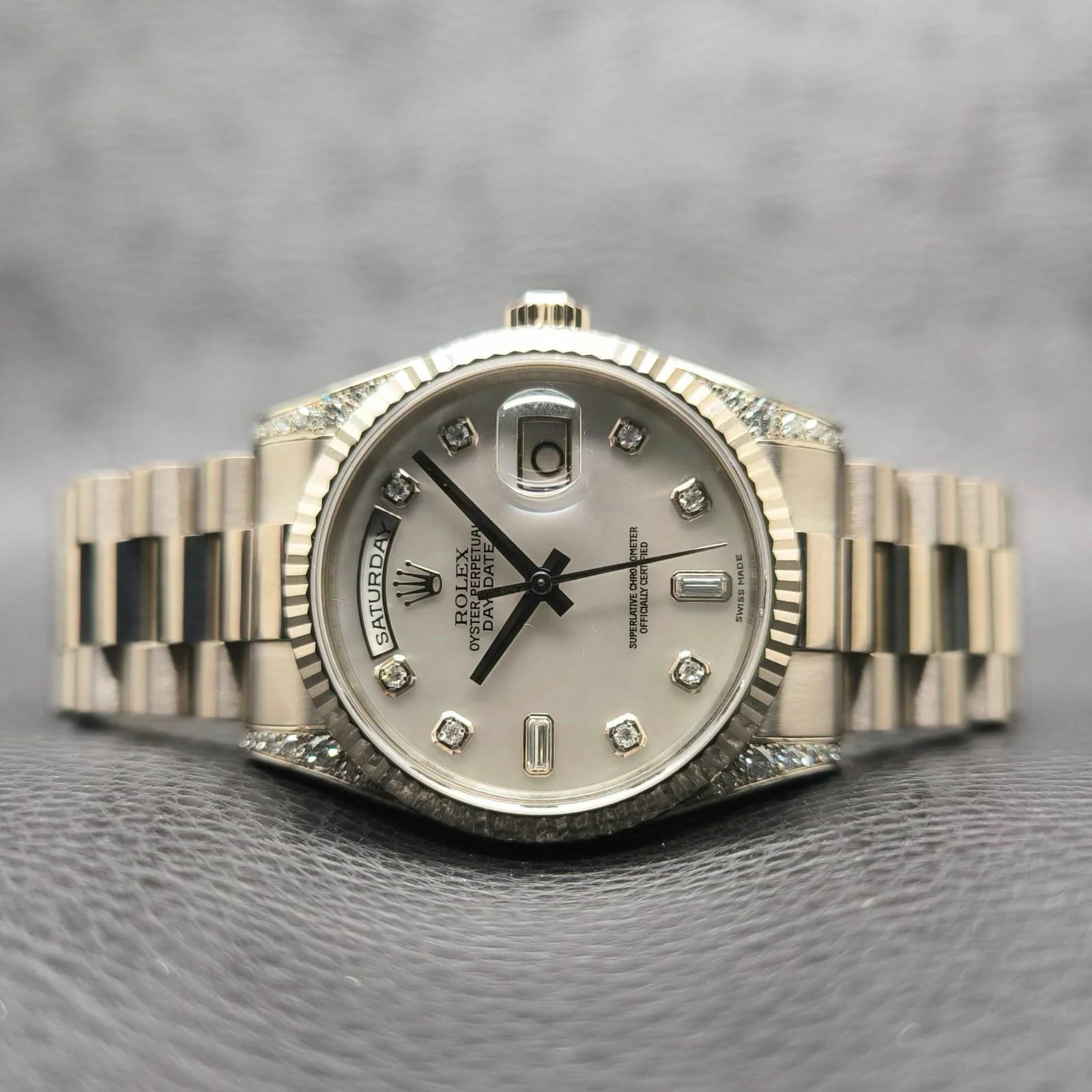 Thumb Day-Date 36 Factory Diamond Setting