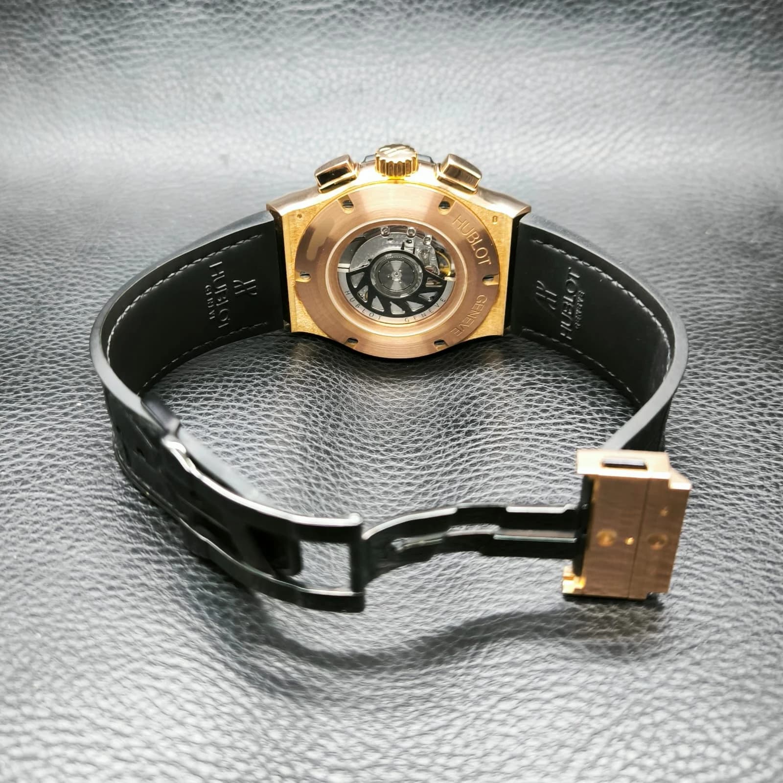 Thumb Classic Fusion 42 Chronograph King Gold / Black / Rubber